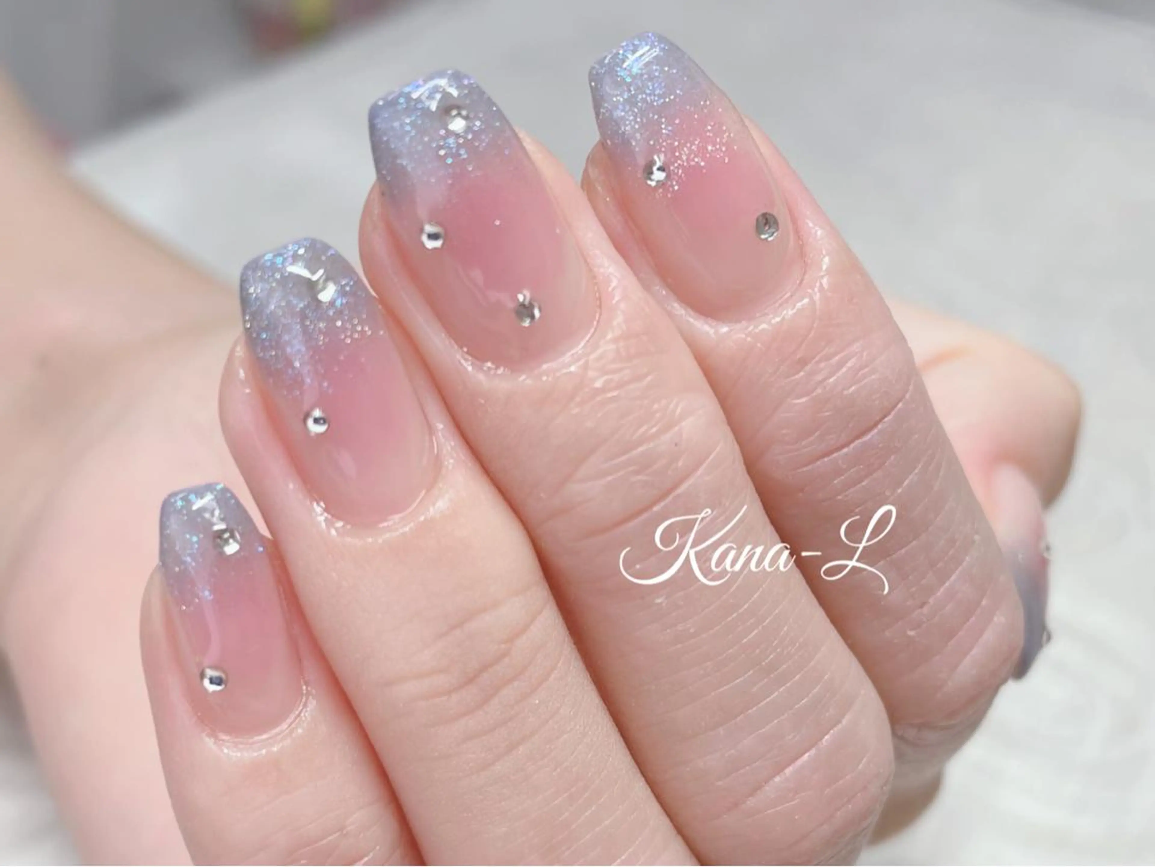 カラー ネイル グラデーションカラー チークネイル ジェルネイル グラデーション 韓国ネイル 芦辺 香奈のネイルデザイン