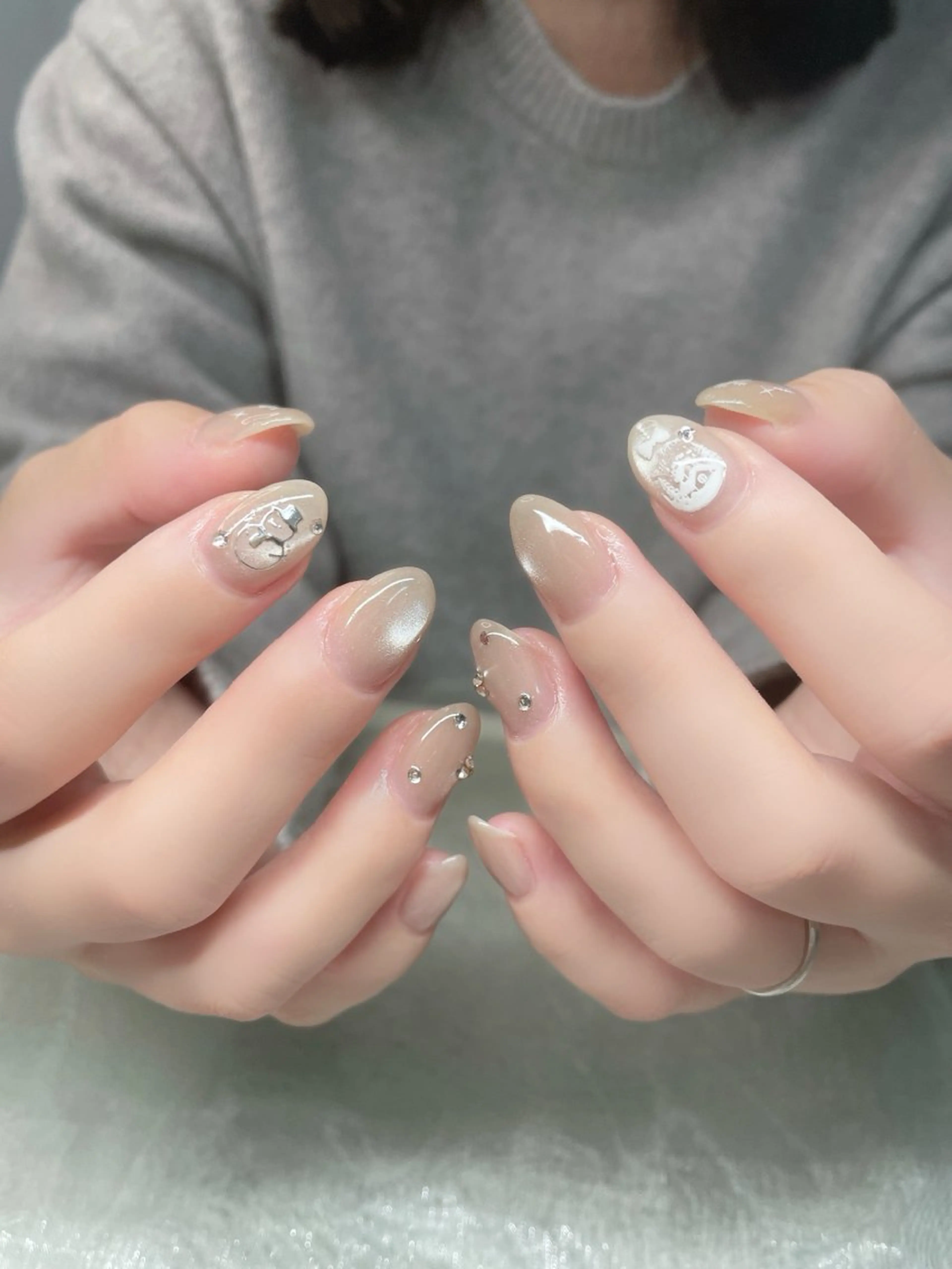 ネイル ストーンネイル ハンドネイル Nailist suzuのネイルデザイン