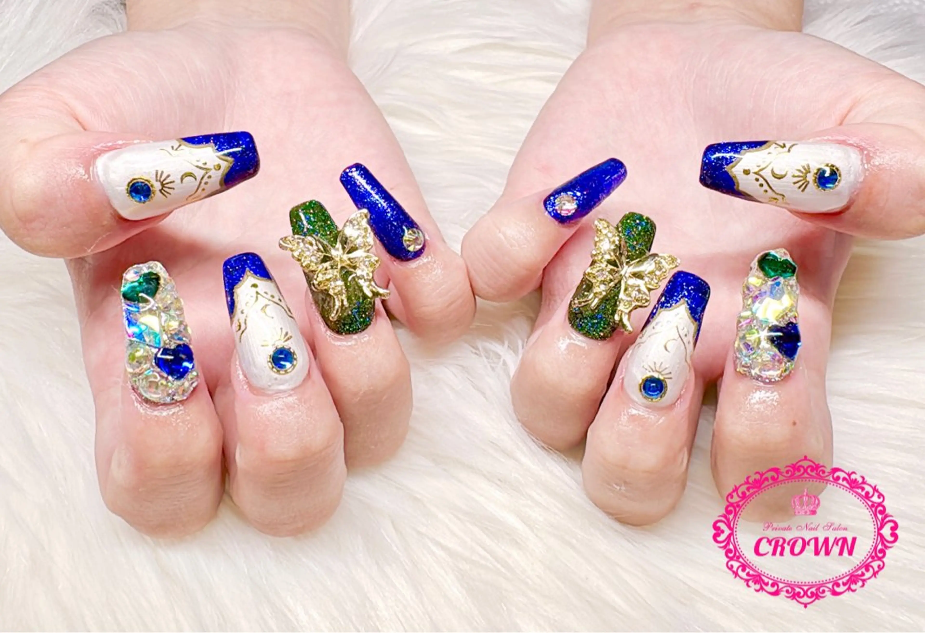 ネイル CROWN プライベートサロンのネイルデザイン