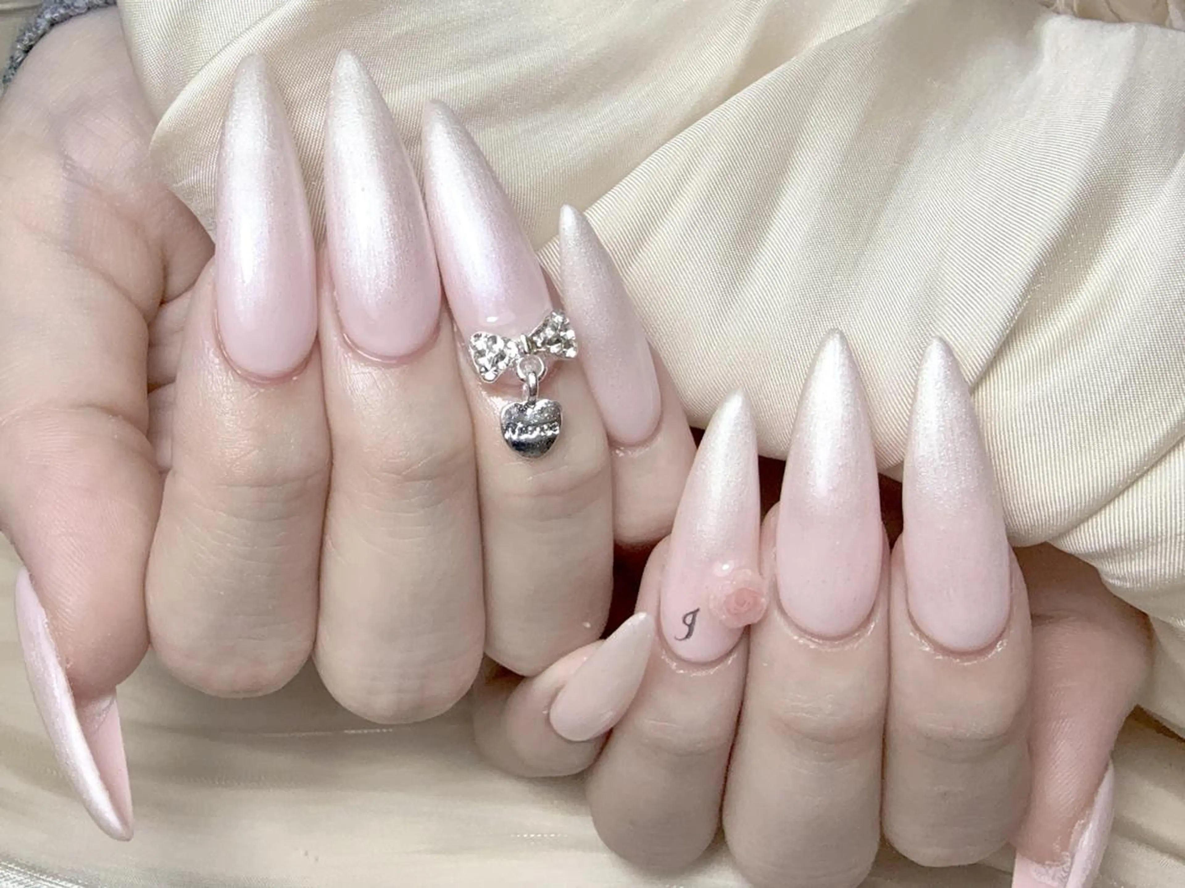 ネイル CutieNail ✨🩷のネイルデザイン