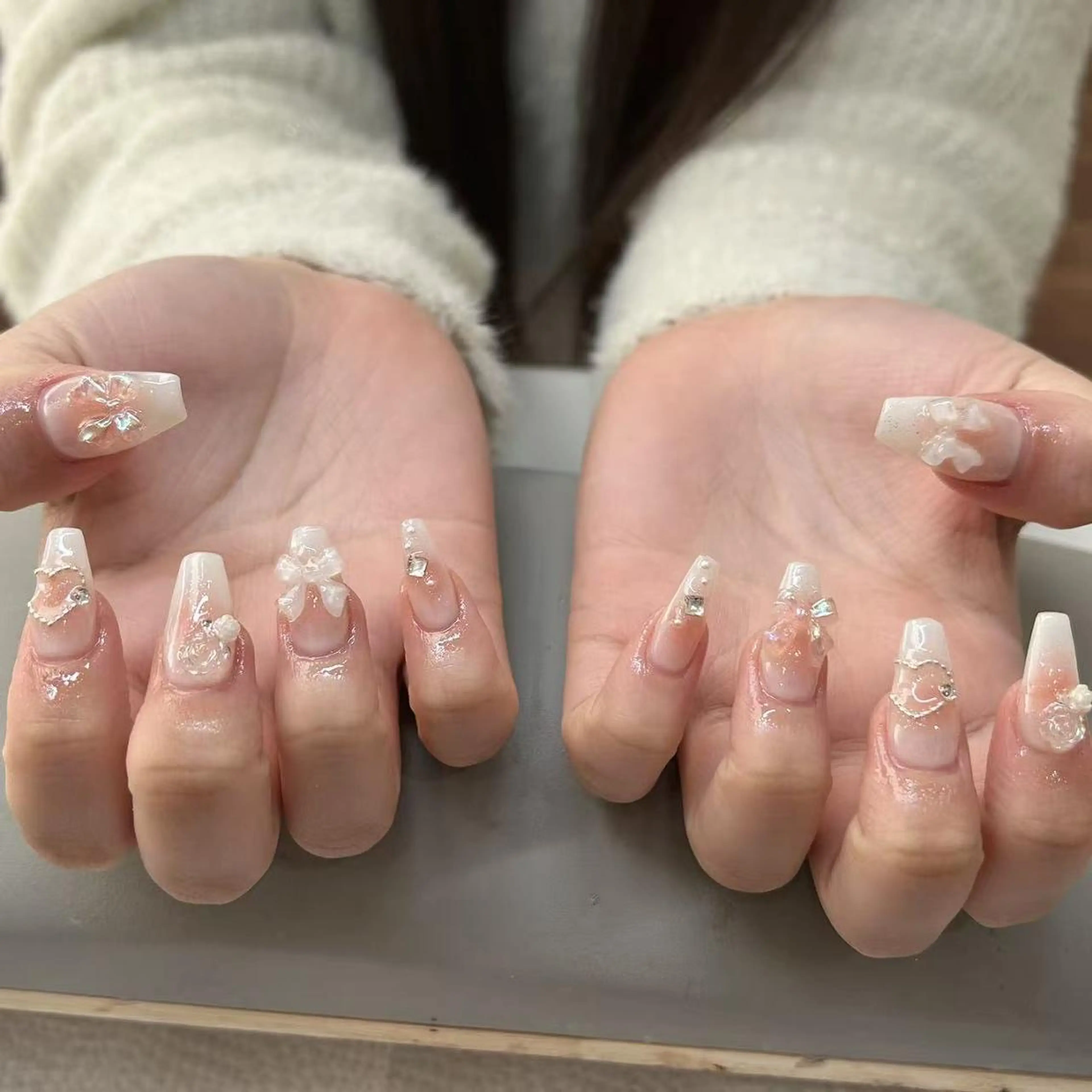 ネイル ハンドネイル ハンドケア The Nail💗 Ayaseのネイルデザイン