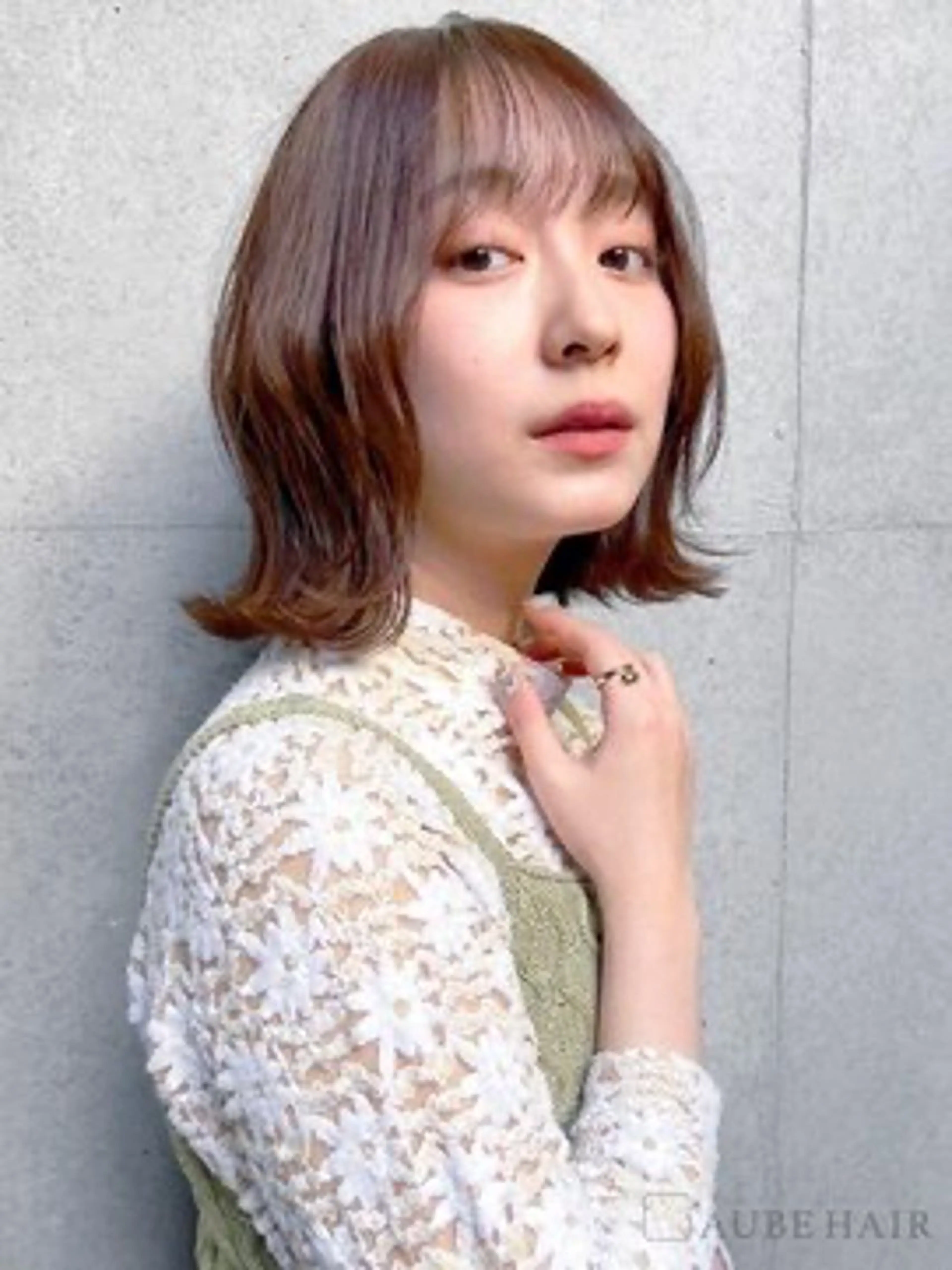 ミディアム カラー 山根 由行のヘアスタイル