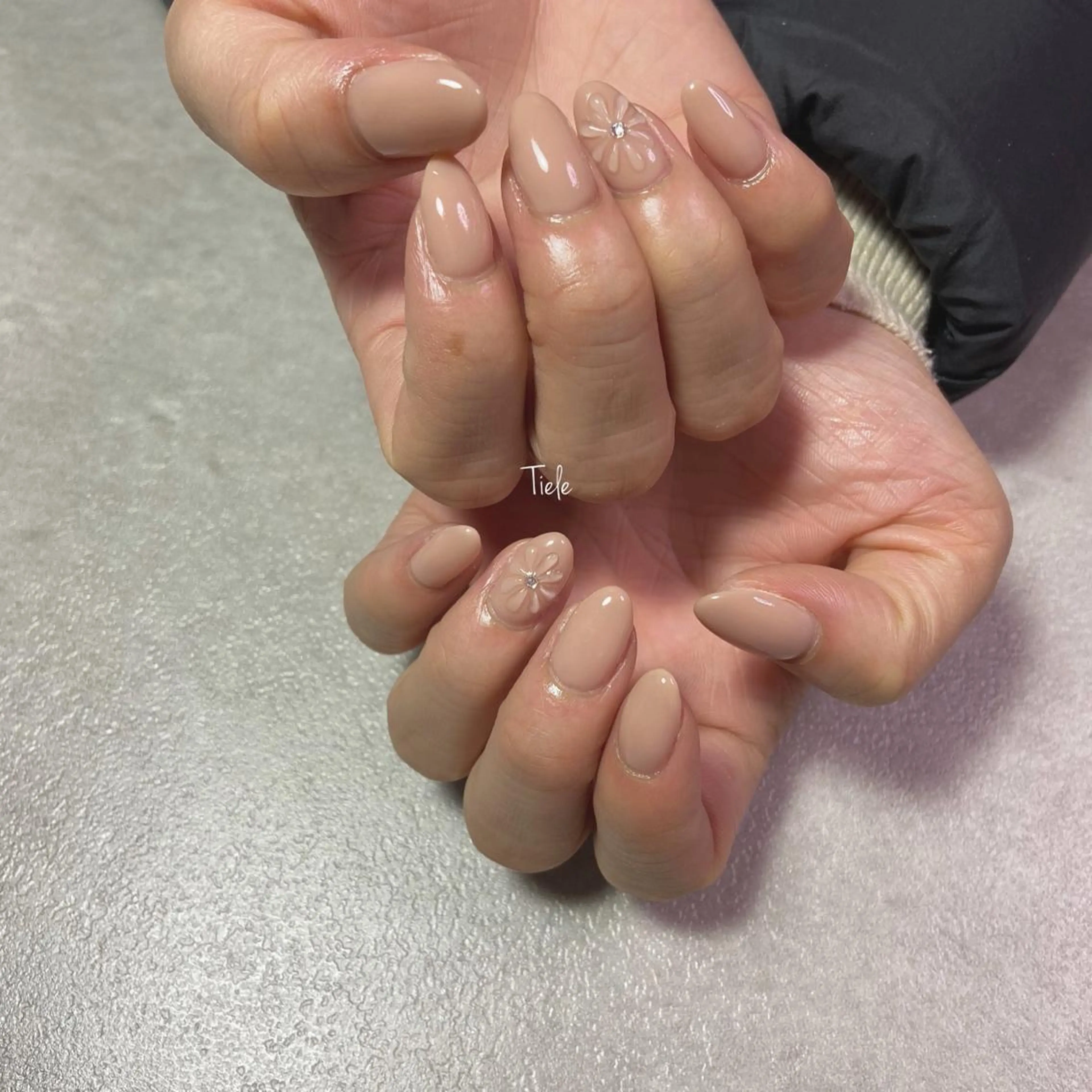 ネイル ハンドネイル tiele nailのネイルデザイン