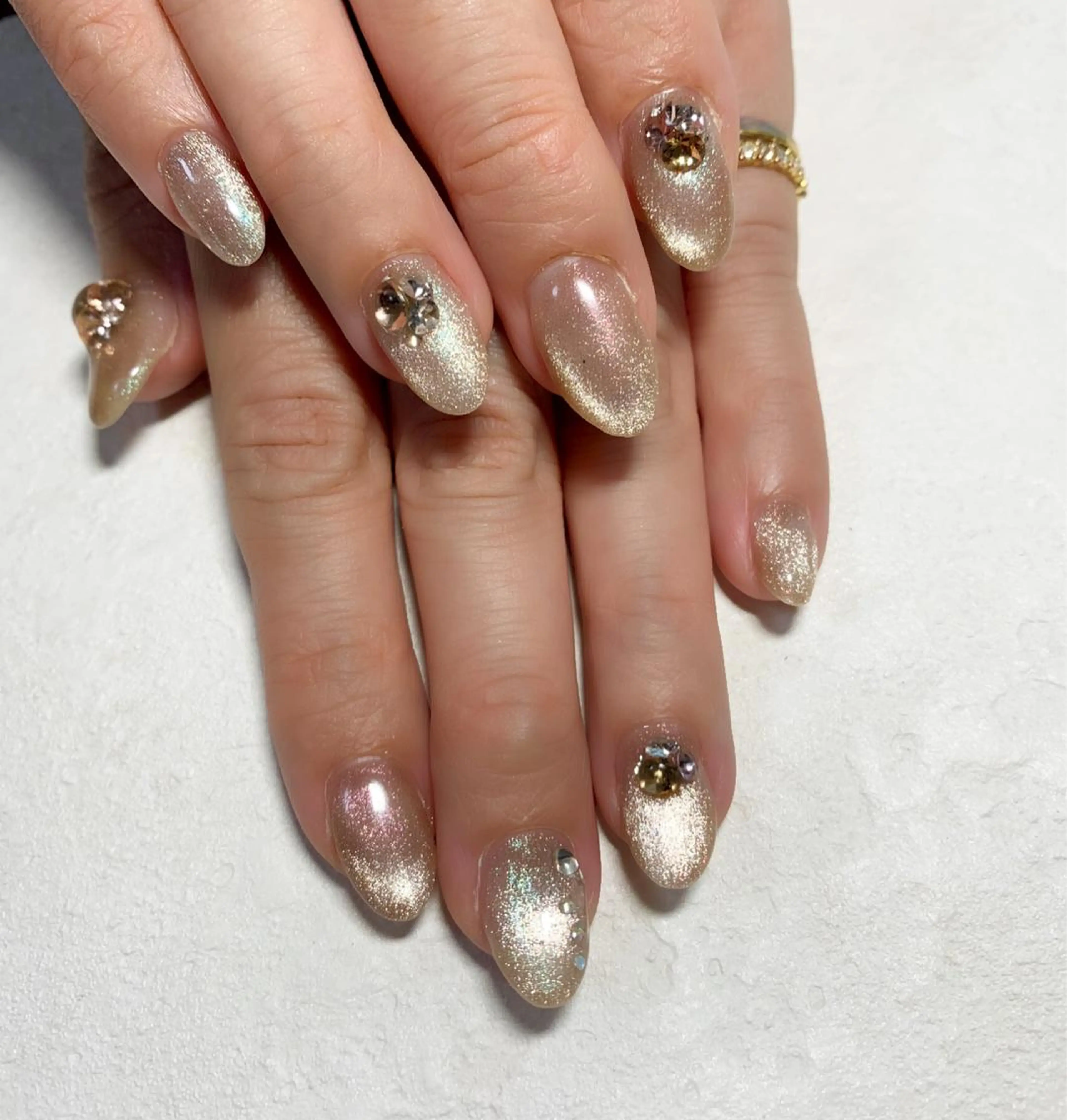 ネイル 藤山 香奈のネイルデザイン