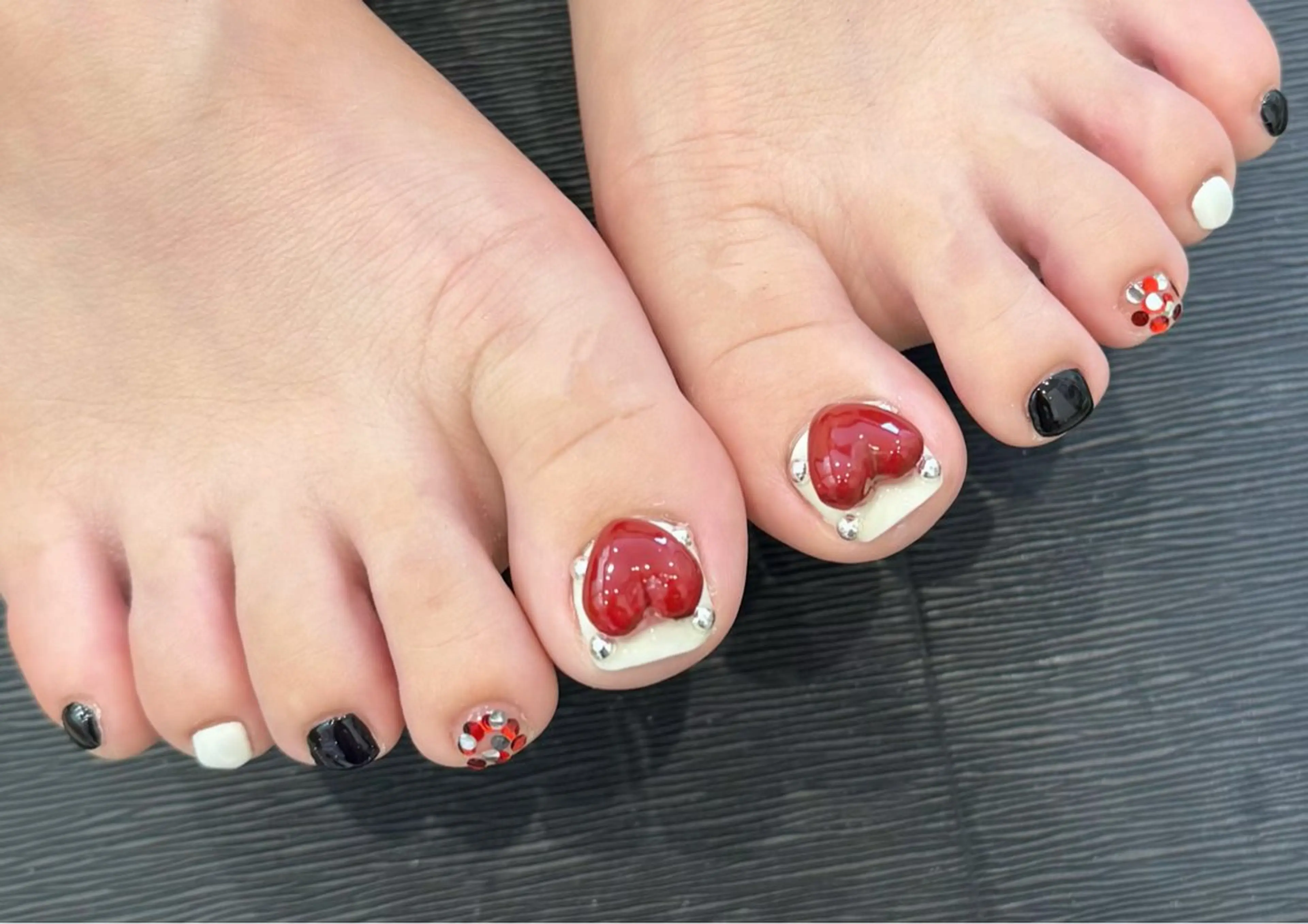 ネイル kanail所属・徳永 加奈のネイルデザイン