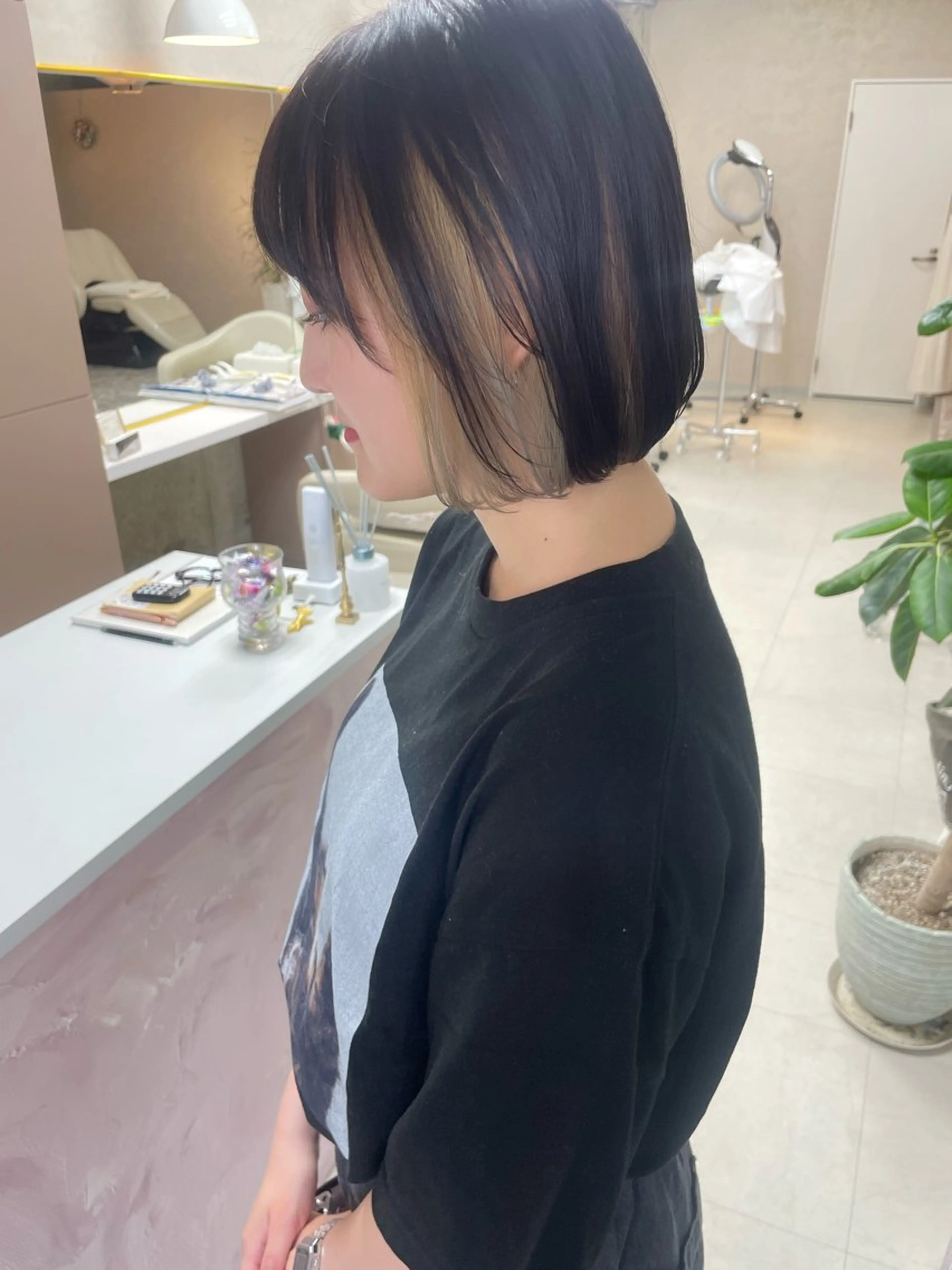 ショート カラー カット ヘアカラー 坂本 沙也加のヘアスタイル
