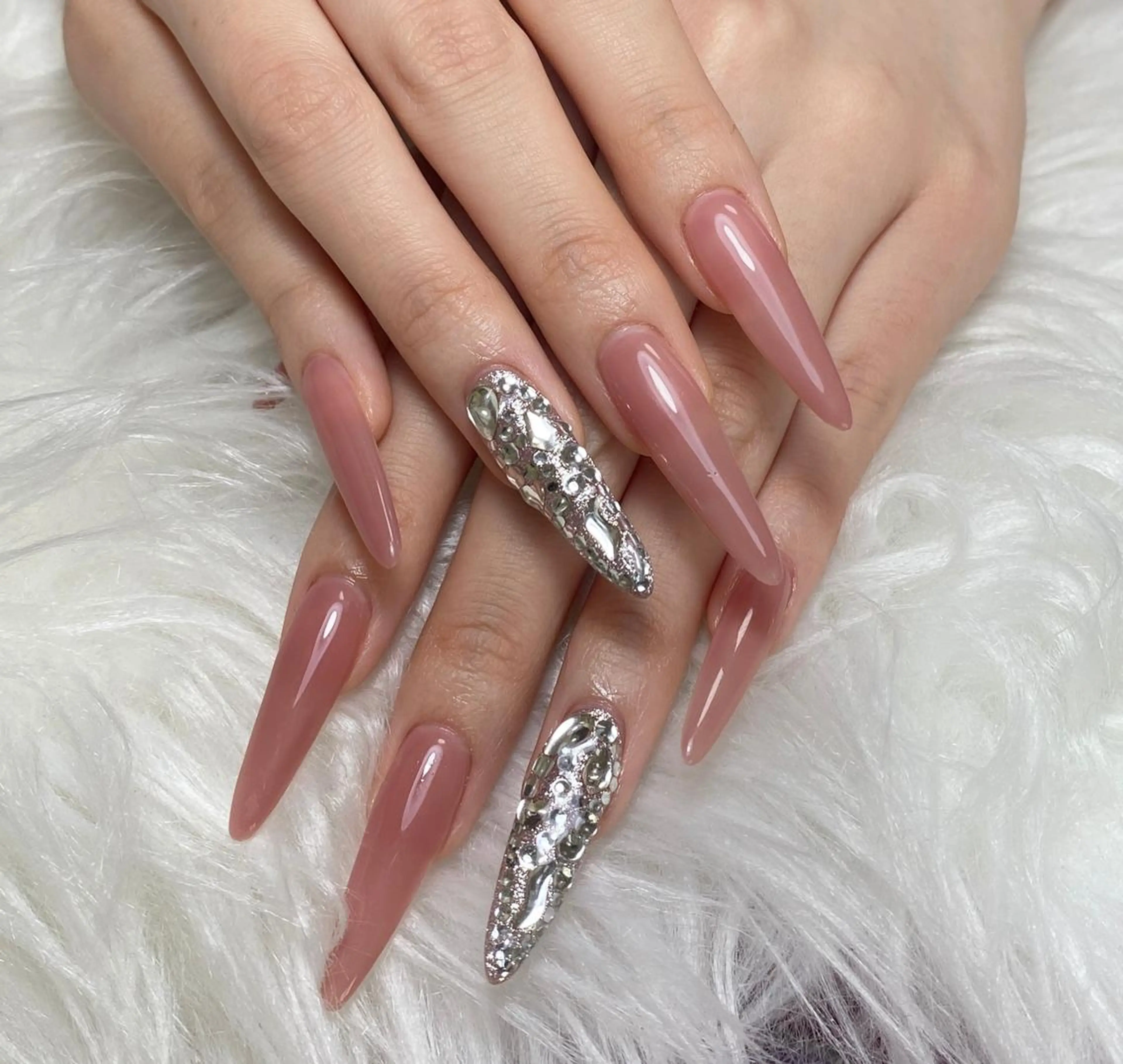 ネイル ハンドネイル CI CIのネイルデザイン