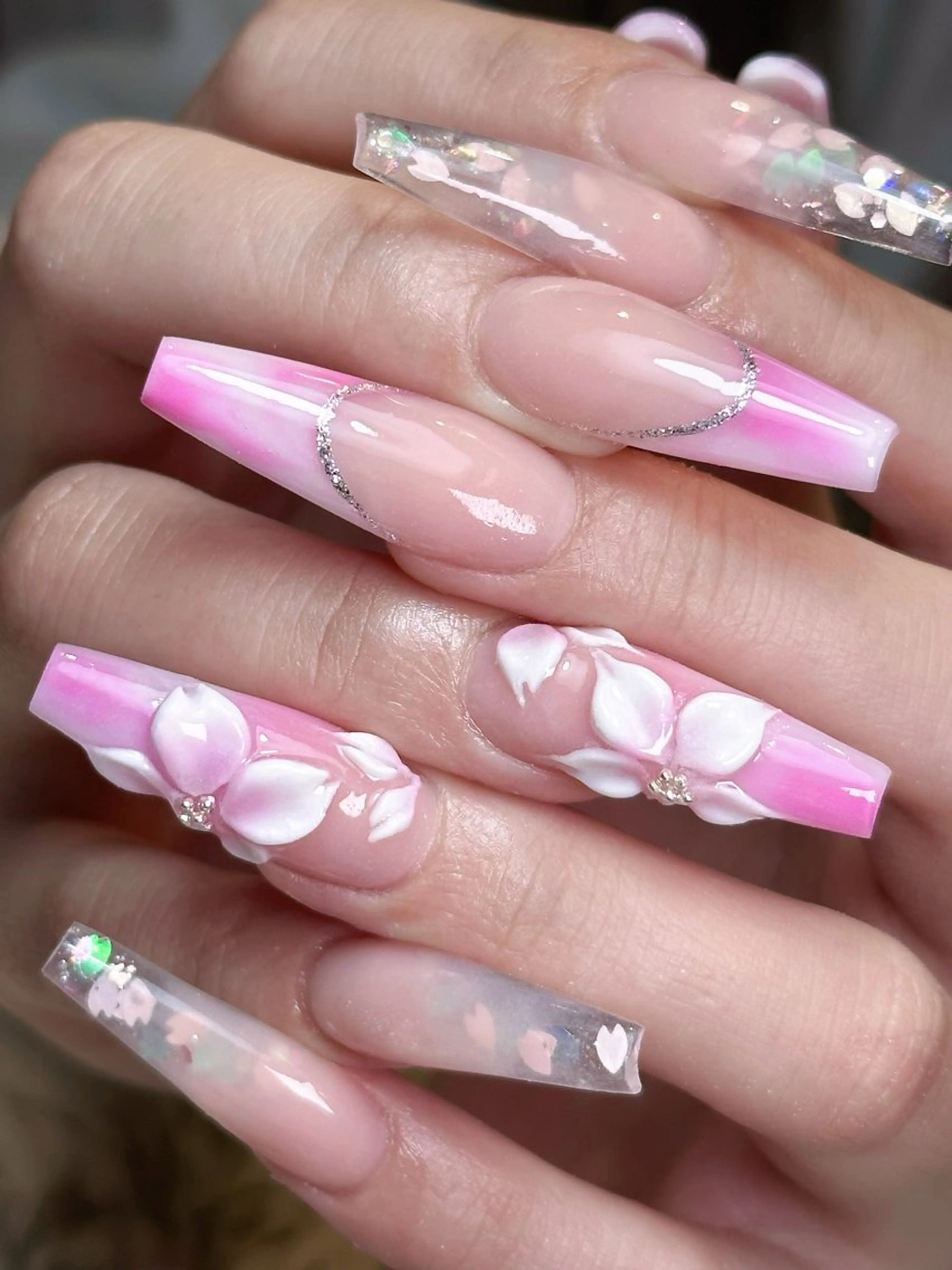 ネイル nail salon  DIA所属・出羽 奈津季のネイルデザイン
