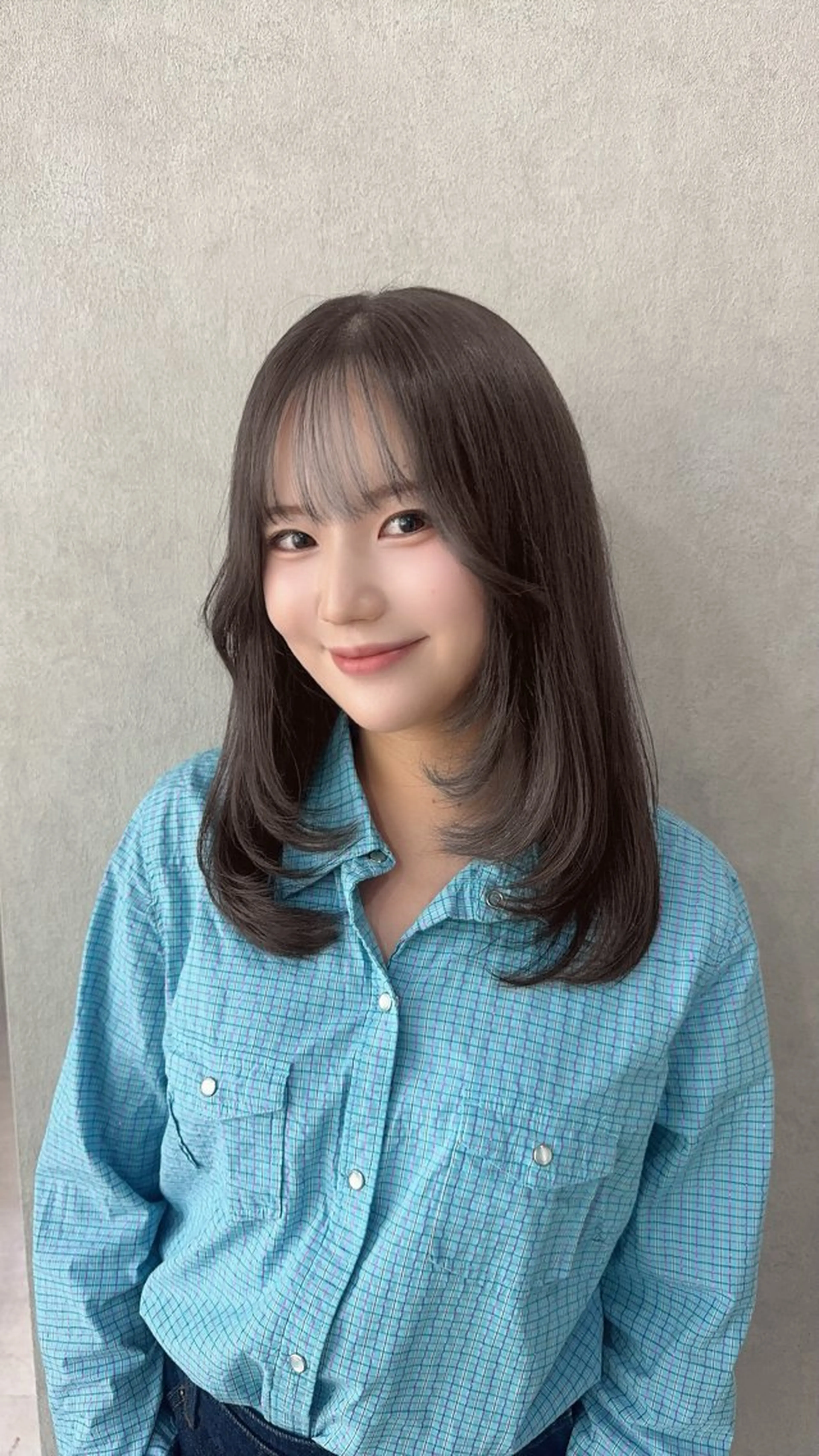 ロング カラー ベージュカラー ブリーチ ブラウンカラー ショコラブラウン ショコラグレージュ カット ヘアカラー トリートメント 赤み無し柔らかカラー 【梅田】madokaのヘアスタイル