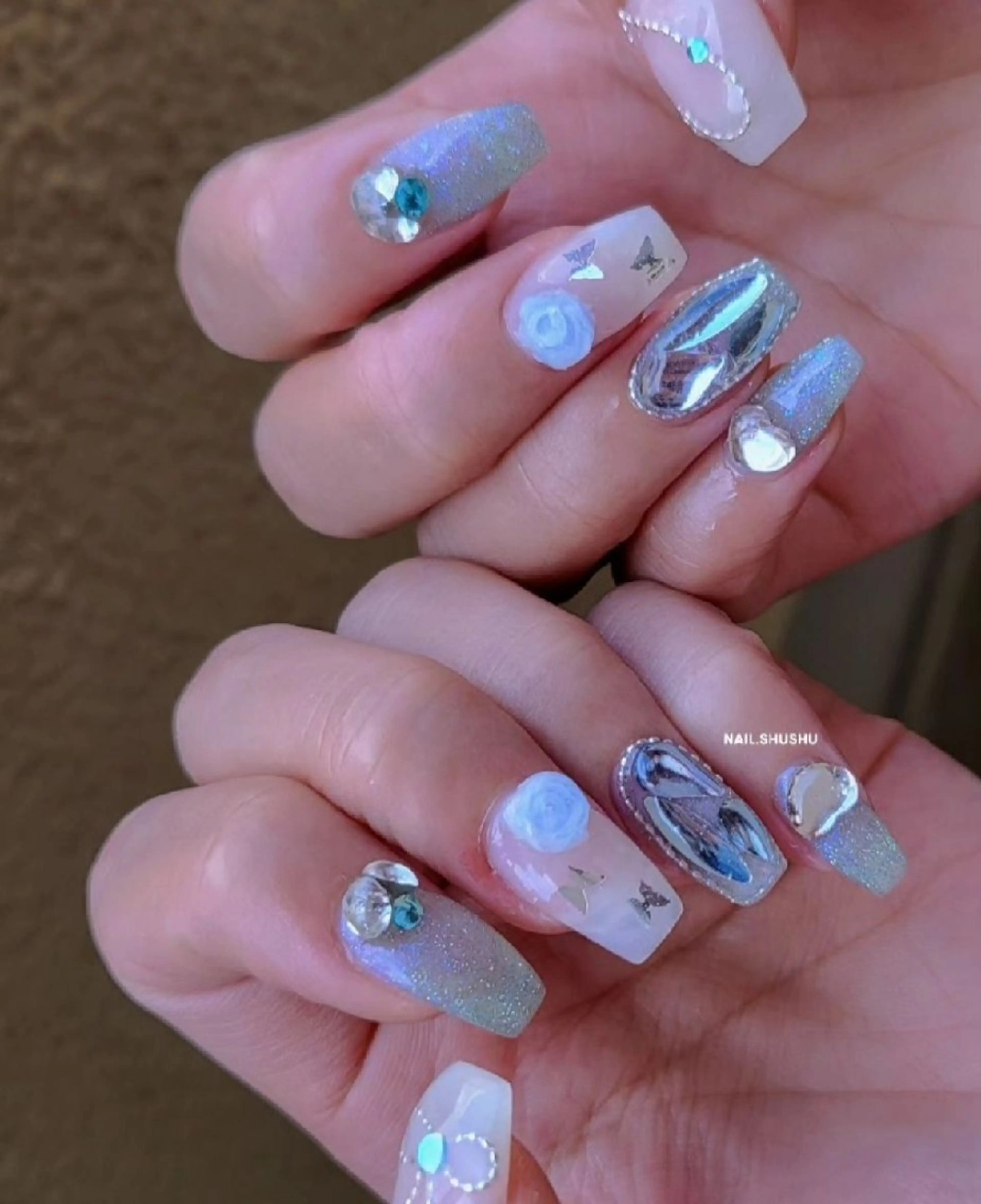 ネイル 3dパーツ/流行り 👧shushu❤️のネイルデザイン