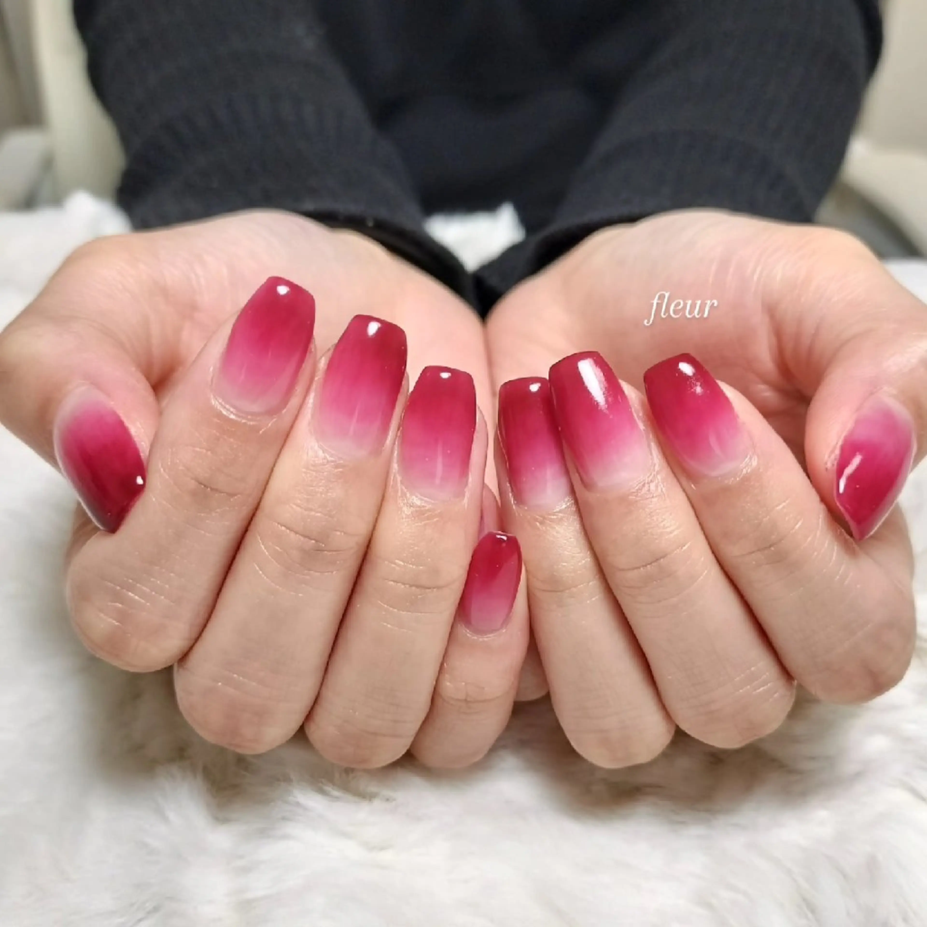 ネイル グラデーション megumi. sのネイルデザイン