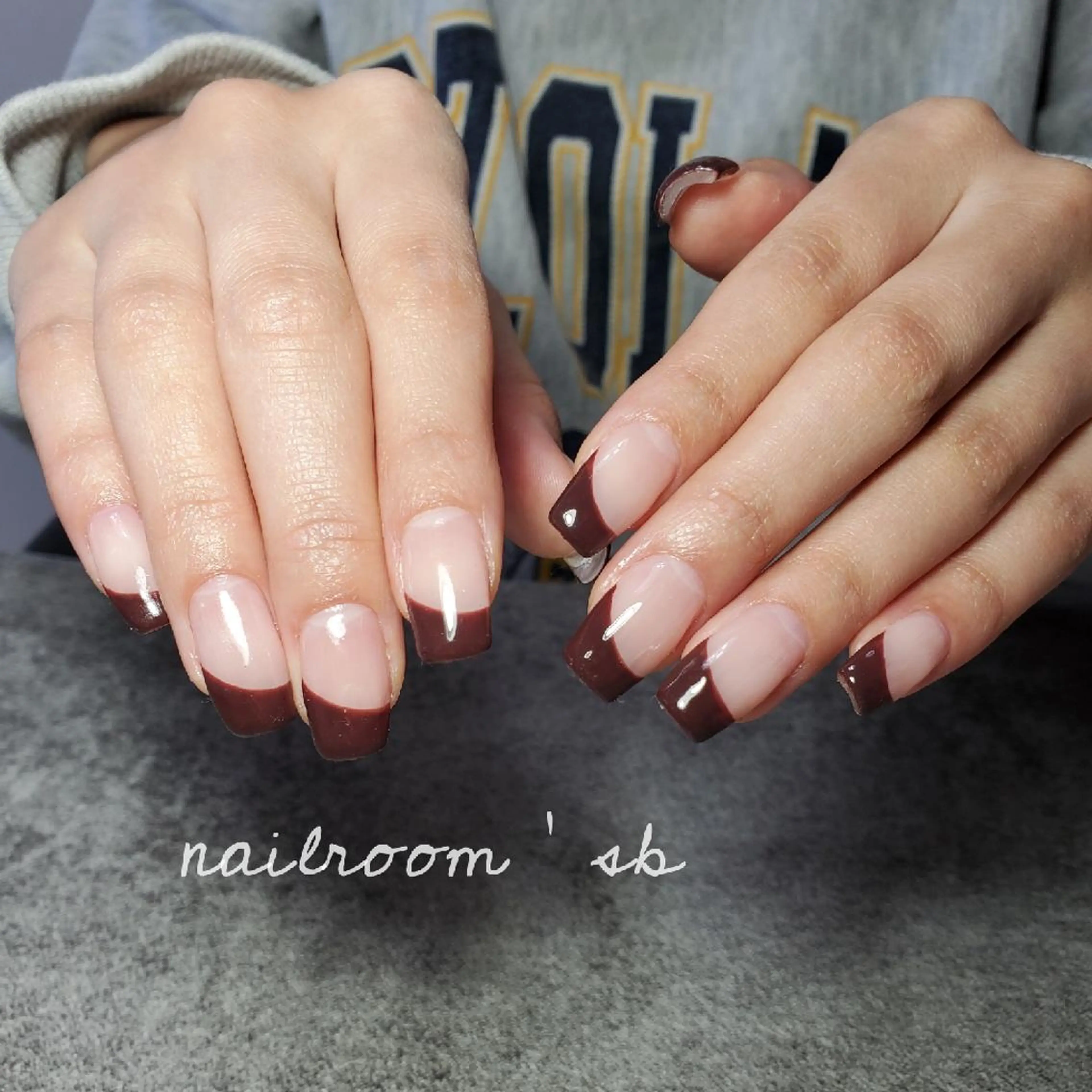 ネイル フレンチネイル スカルプネイル nailroom‪ sb‪‪𓈒𓂂𓏸のネイルデザイン