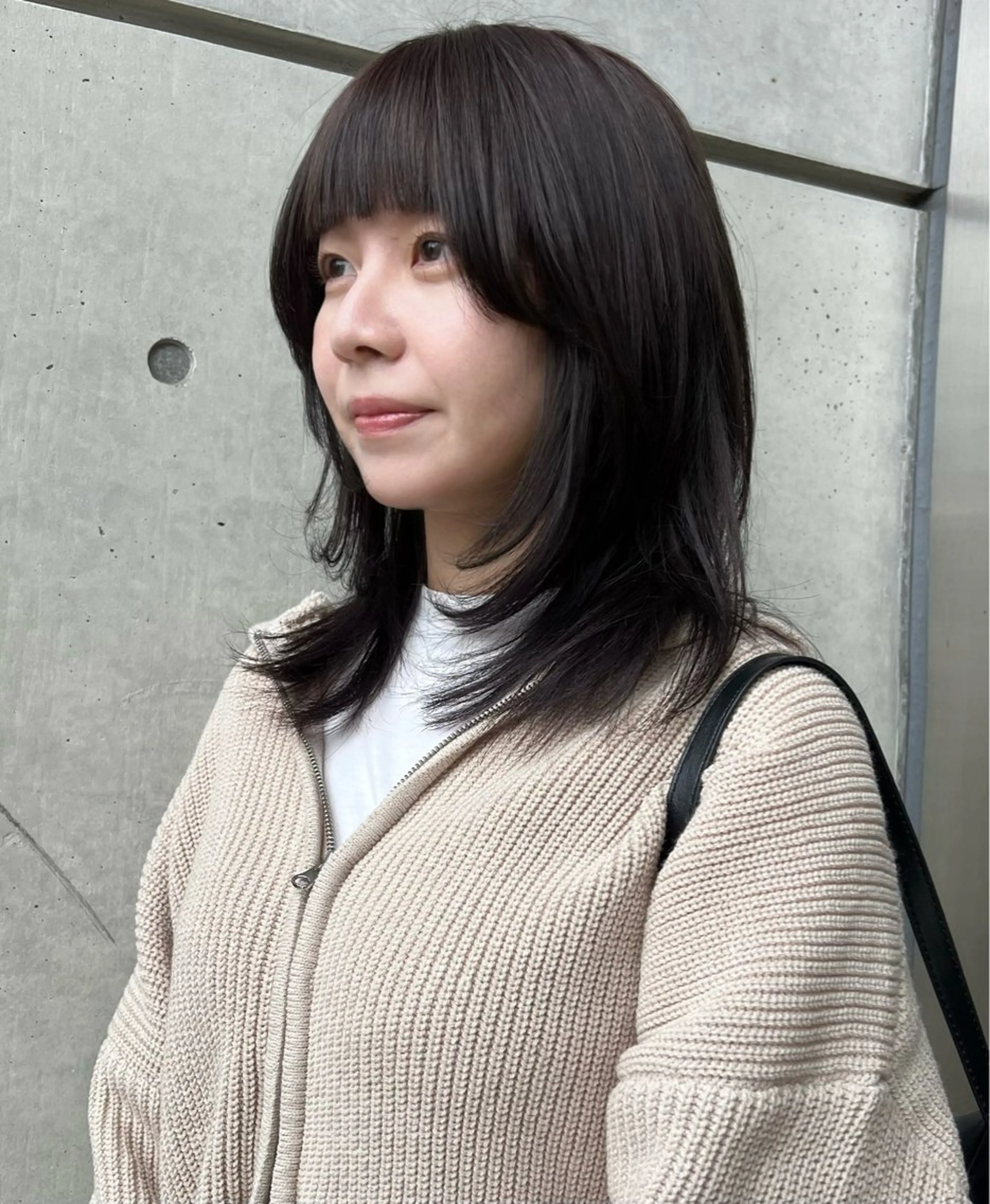 ミディアム 顔まわりレイヤー ハイライト レイヤーカット 名古屋美容室 Sopiリナのヘアスタイル