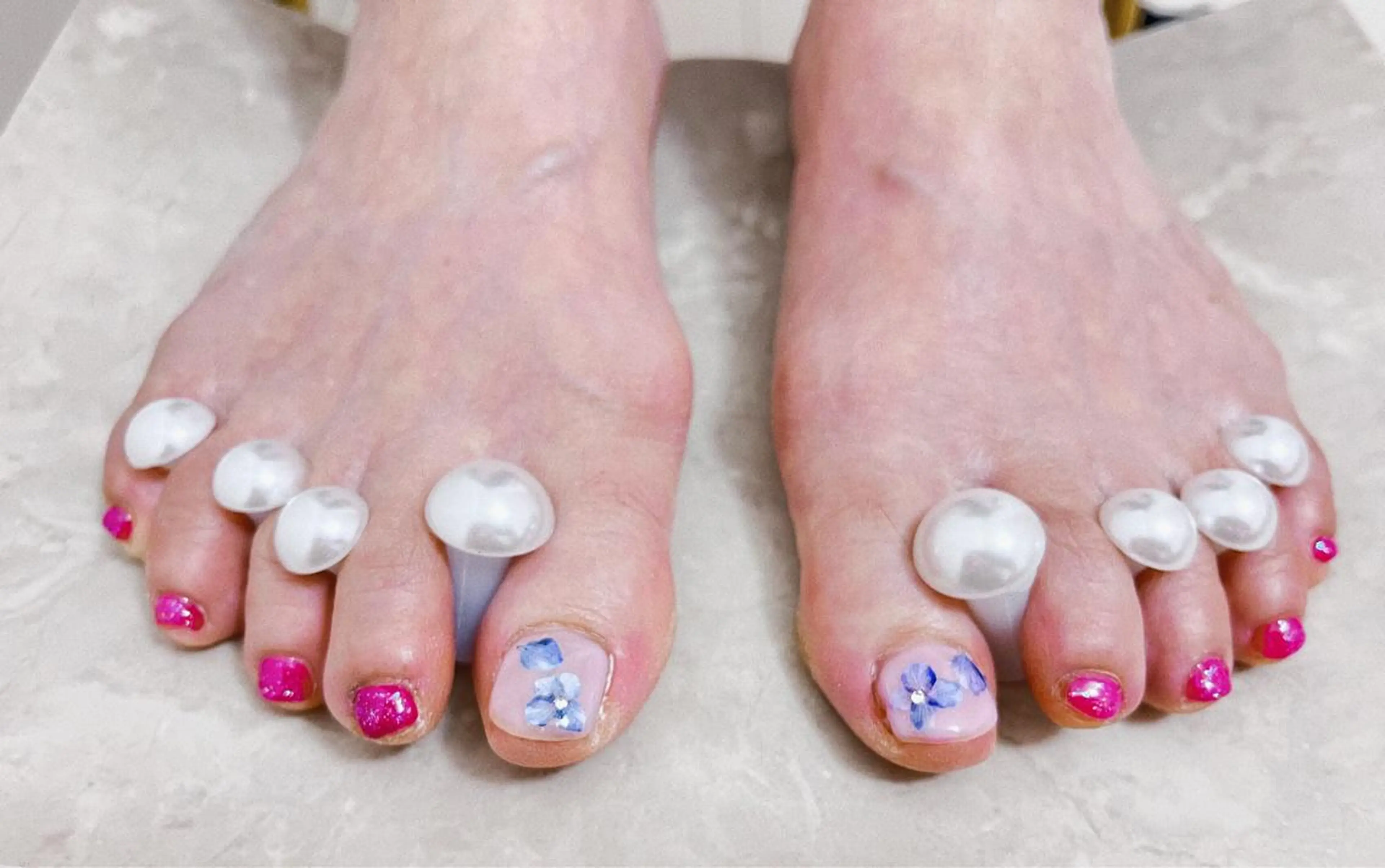 ネイル アートネイル フットネイル Luxy YUKIのネイルデザイン