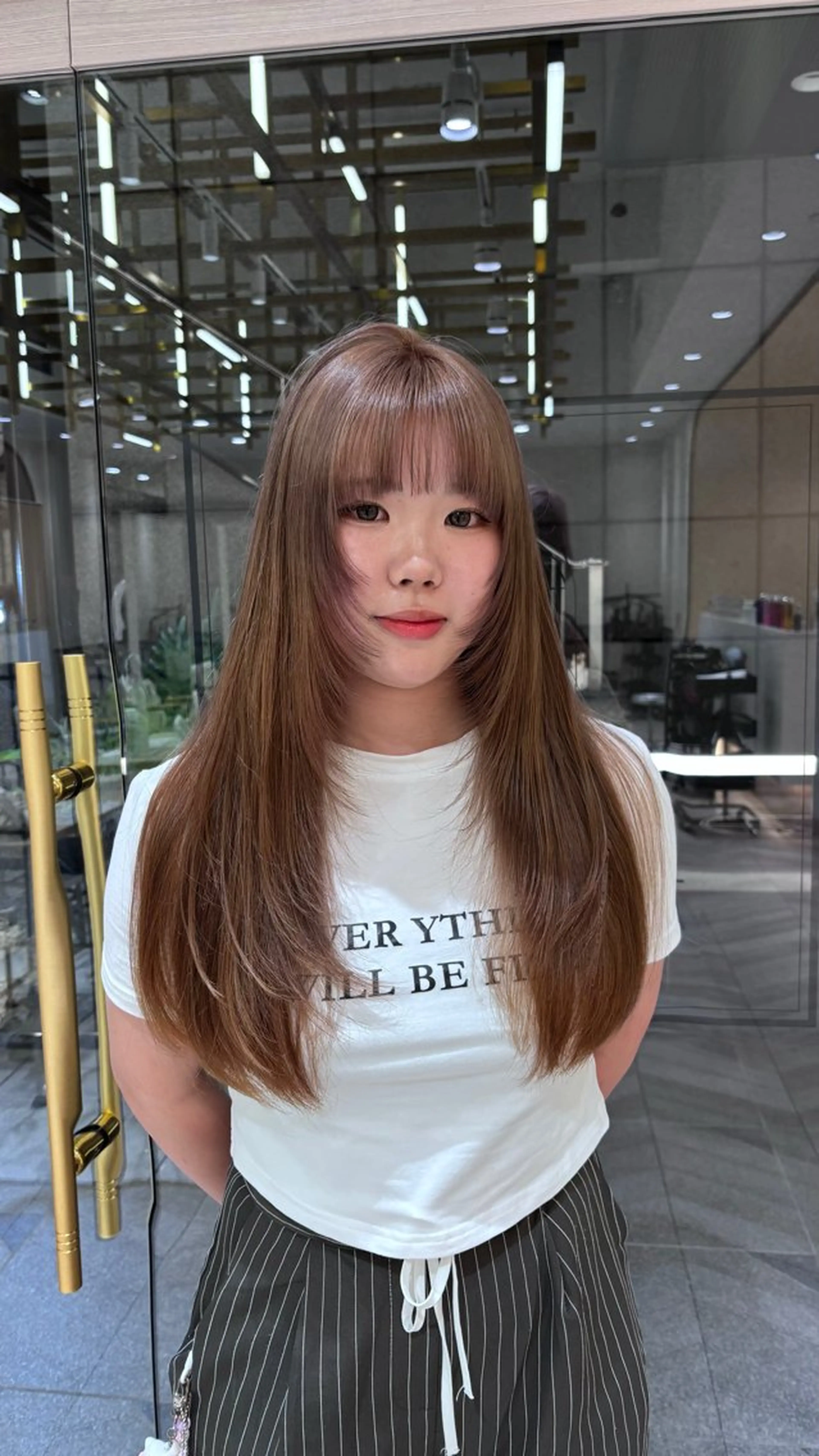 ロング カラー カット ヘアカラー ハイトーンカラー🫧 🥣KYOKAのヘアスタイル