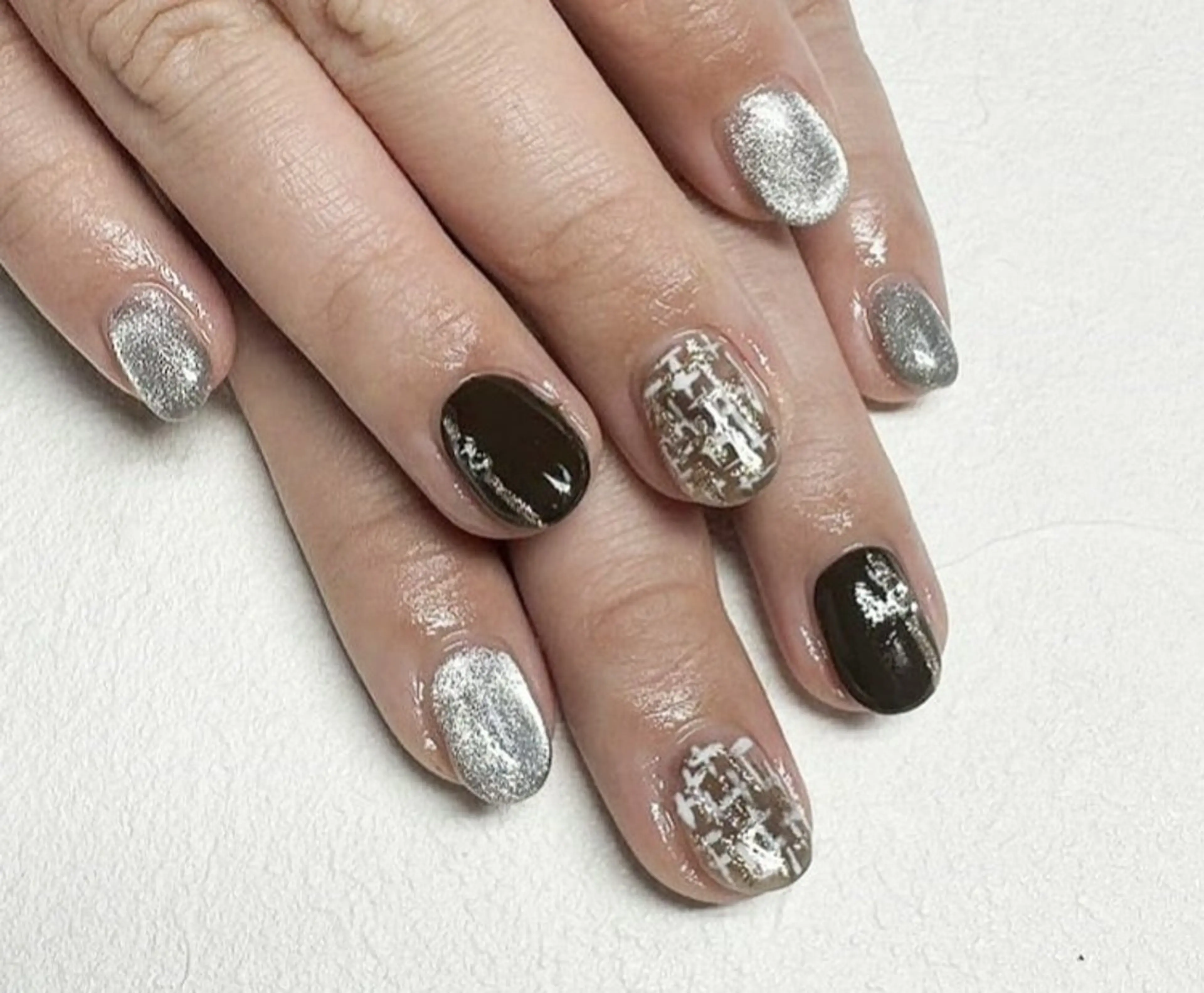 ネイル 入学式 卒業式 春ネイル ツイードネイル JULIE NAILのネイルデザイン