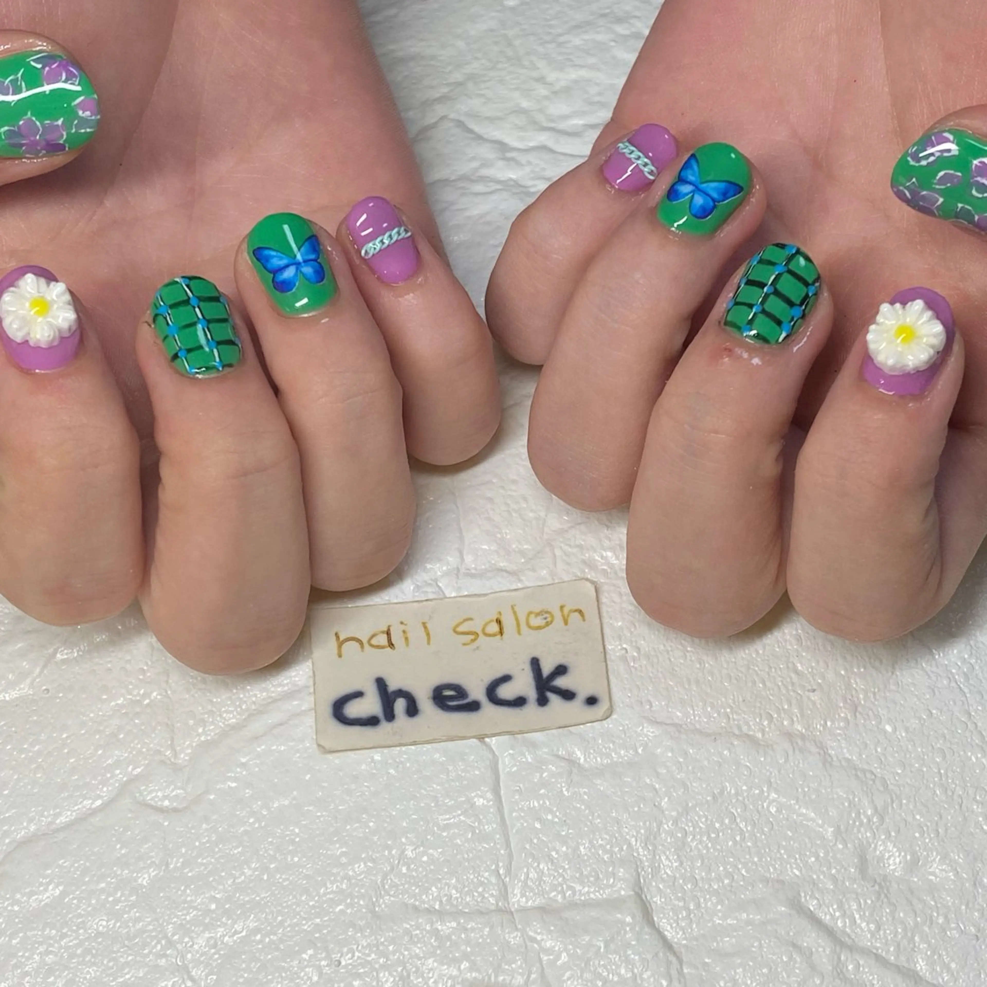 ネイル アートネイル ニュアンスネイル スカルプネイル 春ネイル 夏ネイル ーCHECKー ちあきのネイルデザイン