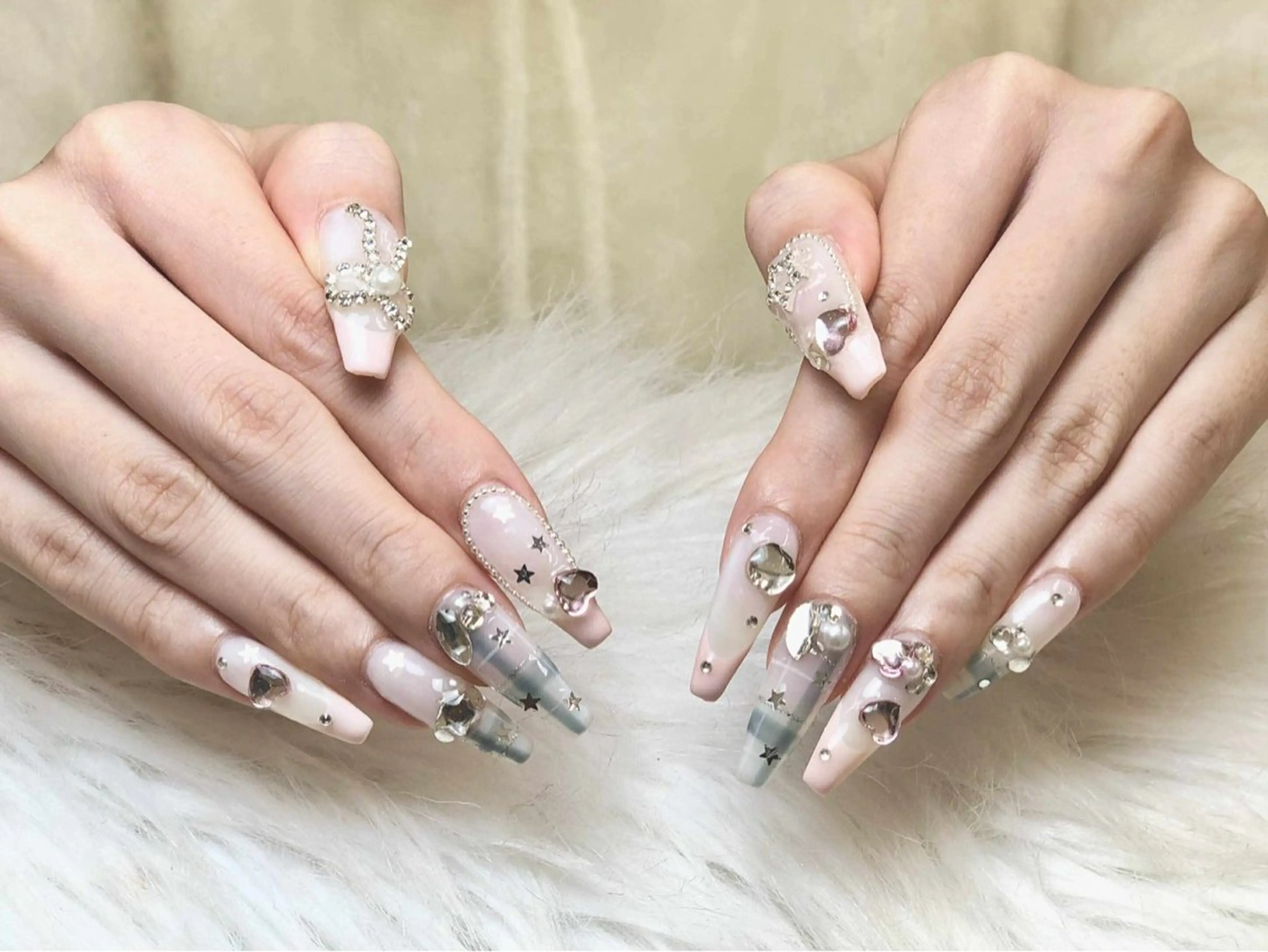 ネイル アートネイル ジェルネイル ニュアンスネイル オフィスネイル シンプルネイル ハンドネイル Nie Nail Shinokuboのネイルデザイン