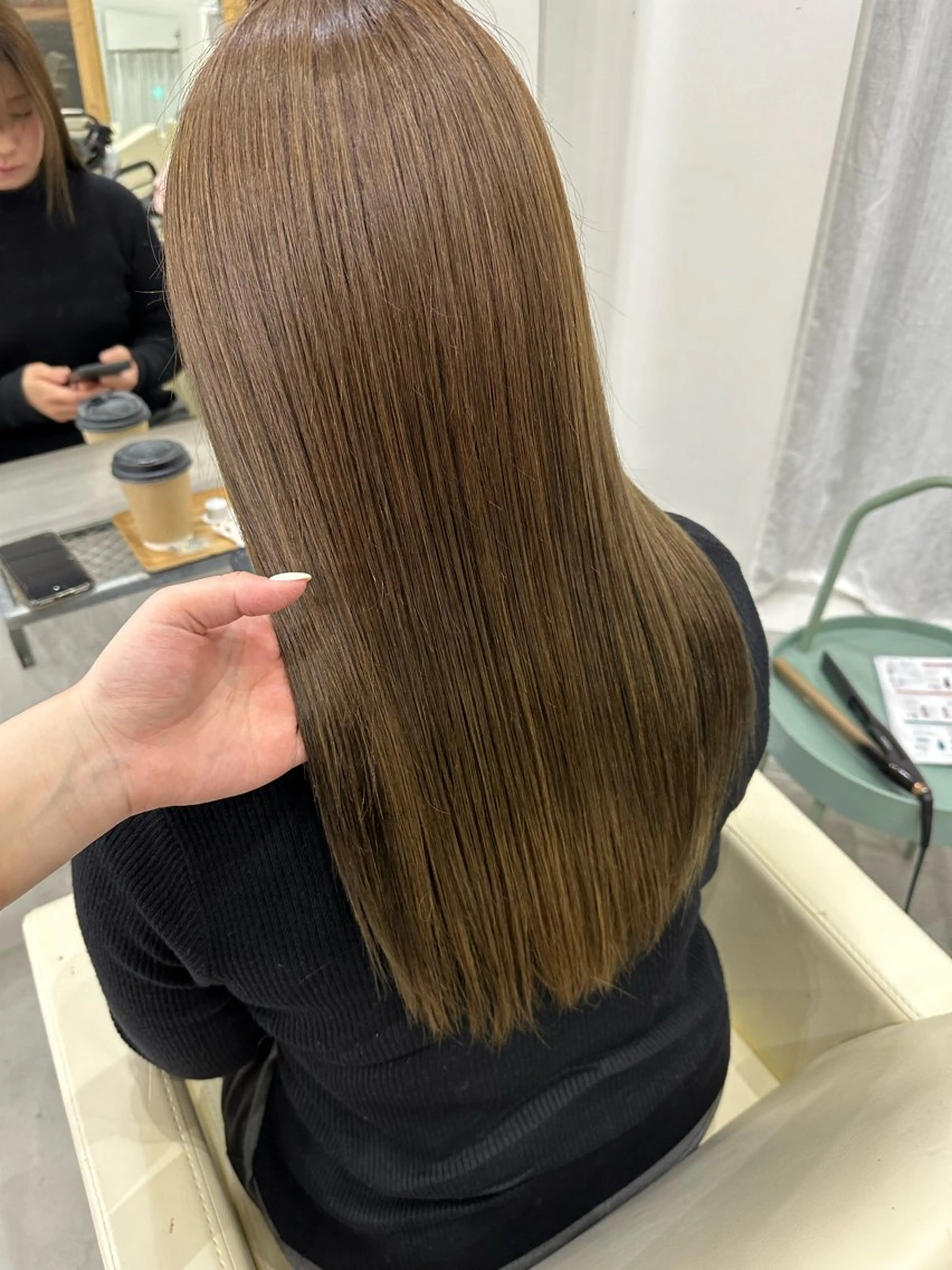 セミロング カラー さあや 【透け感/艶感】のヘアスタイル