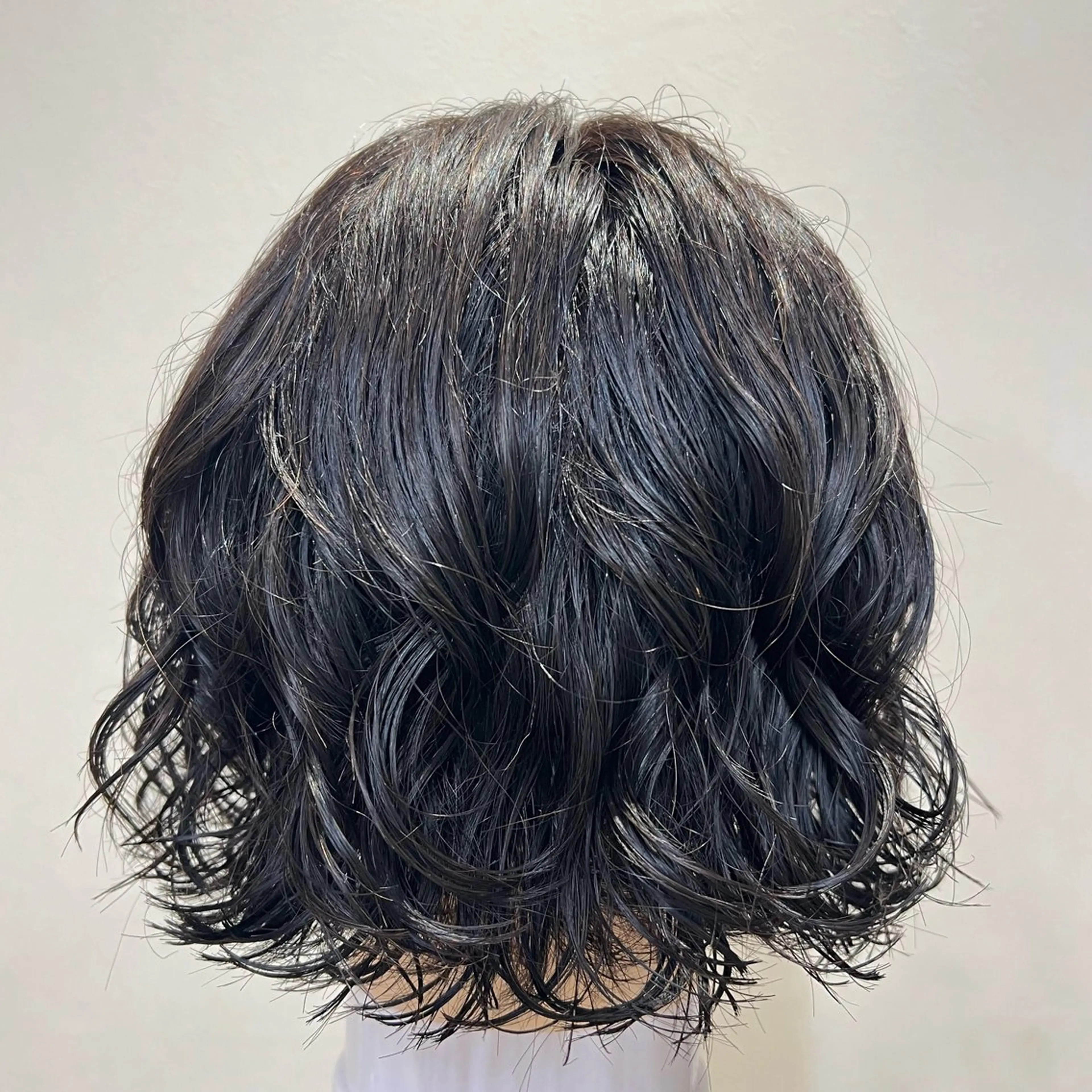 ショート パーマ 朝が楽になる艶髪縮毛 ✨中稲明梨のヘアスタイル