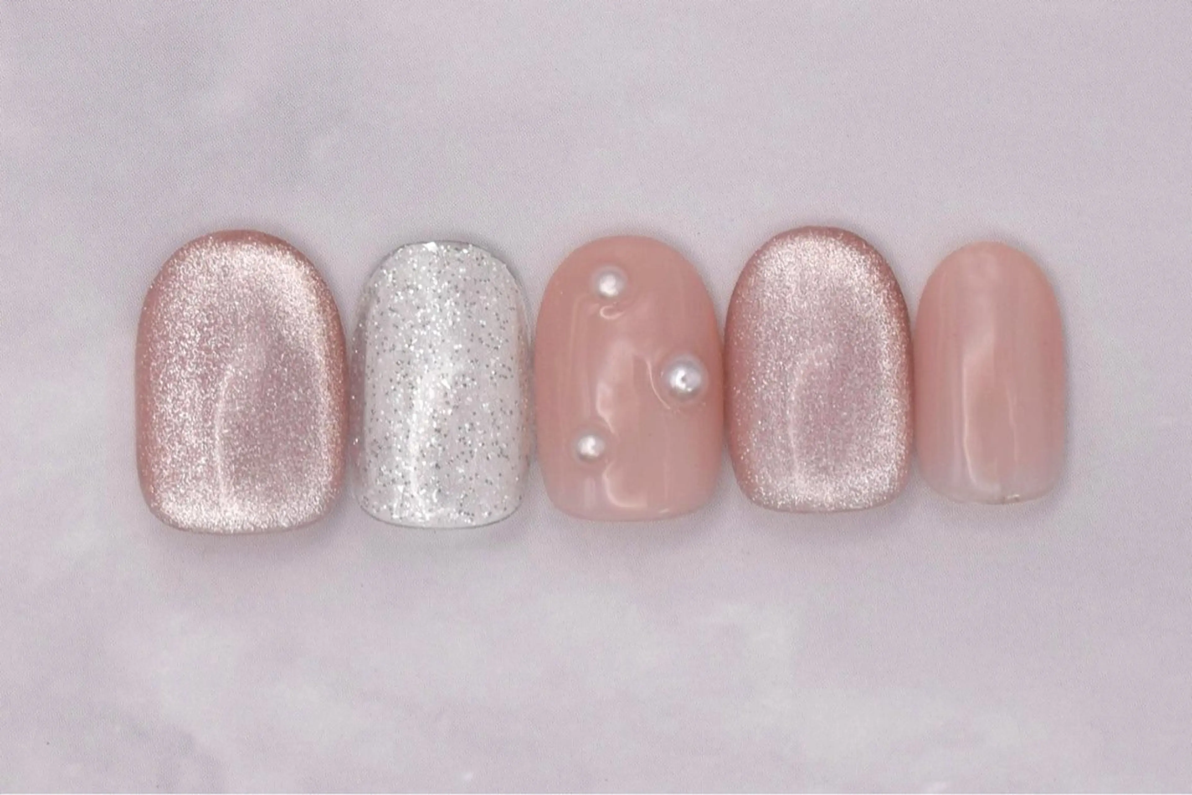 ネイル ガーリー 🎀ayaka 🎀 prishのネイルデザイン