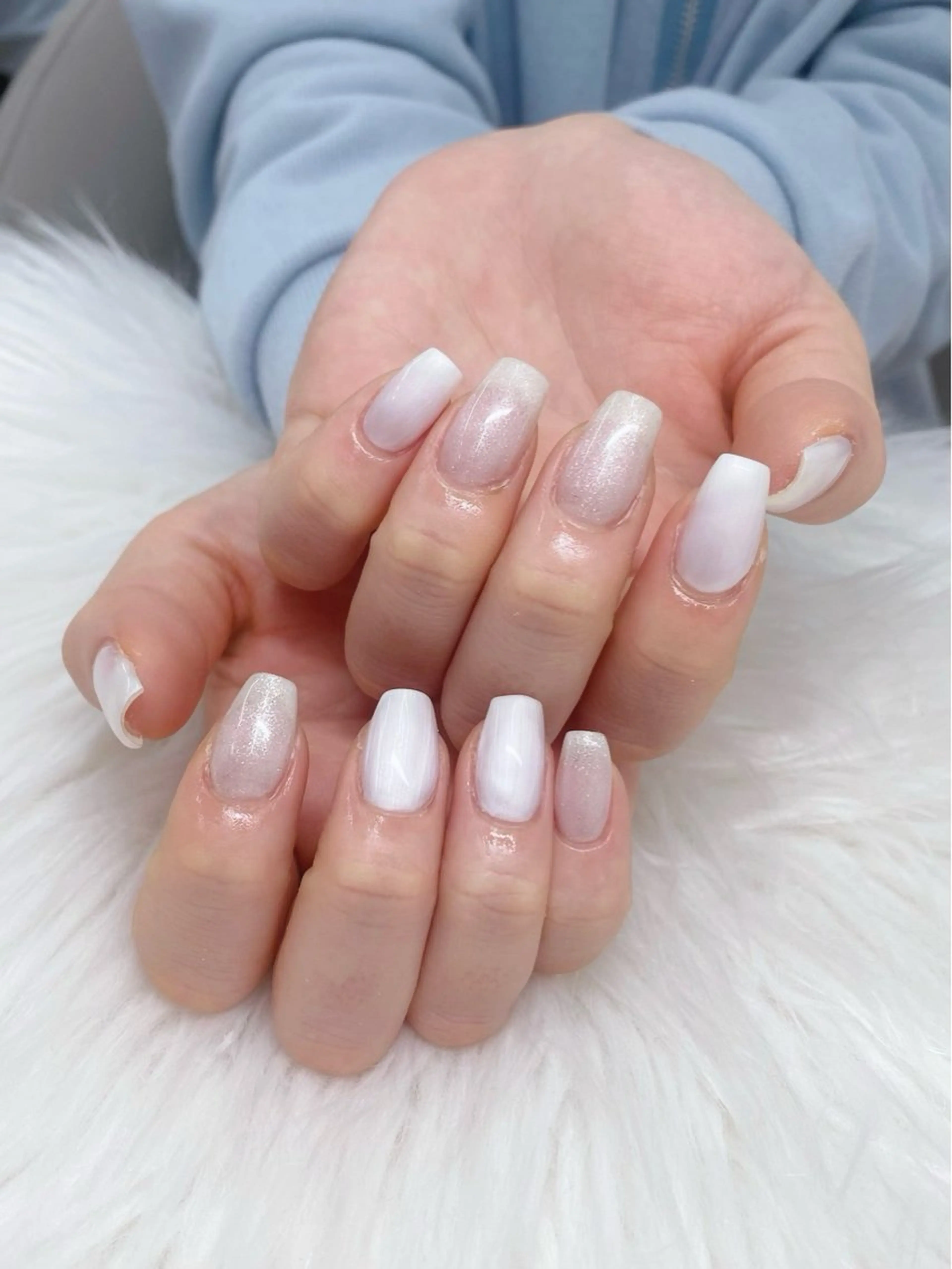 ネイル ラメ(グリッター) ワンカラーネイル シルバー ホワイト ハンドネイル エリクサーネイル池袋 小川のネイルデザイン