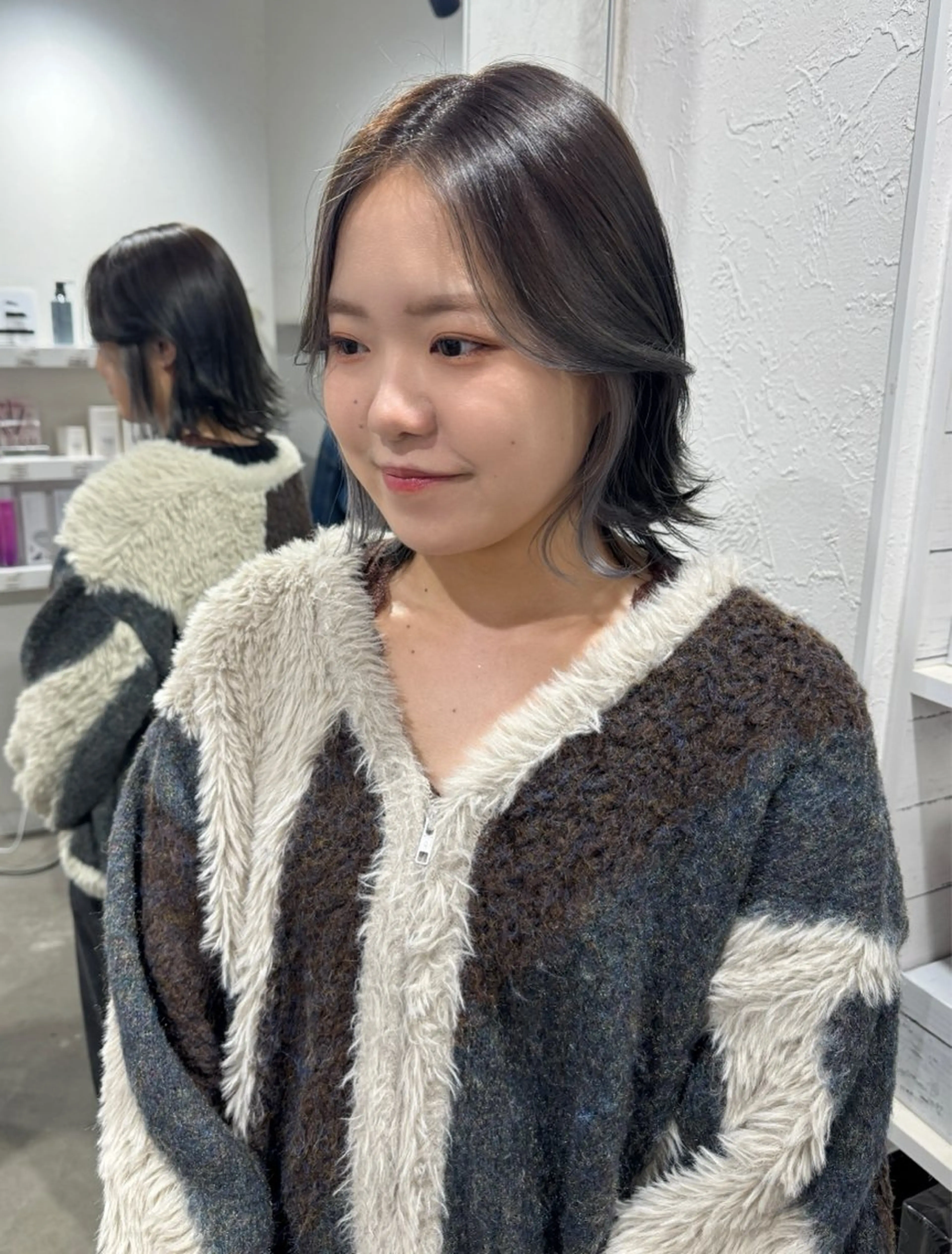 💡平日限定💡　　　　　　　　　　　　　　　　　　　　前髪カット➕ワンカラー➕トリートメントの写真