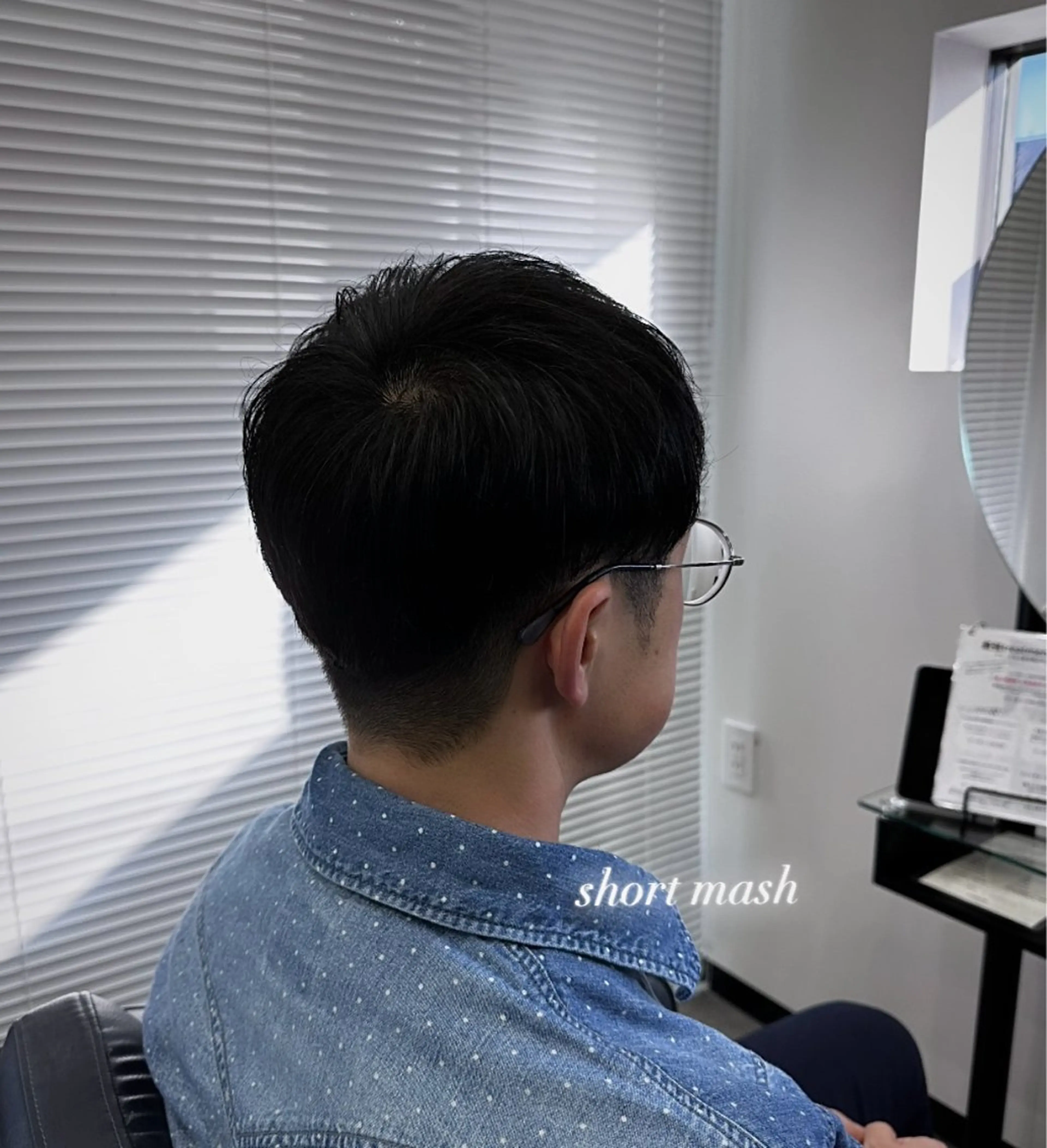 ショート ブリーチカラー/ 透明感カラー/竜希のヘアスタイル