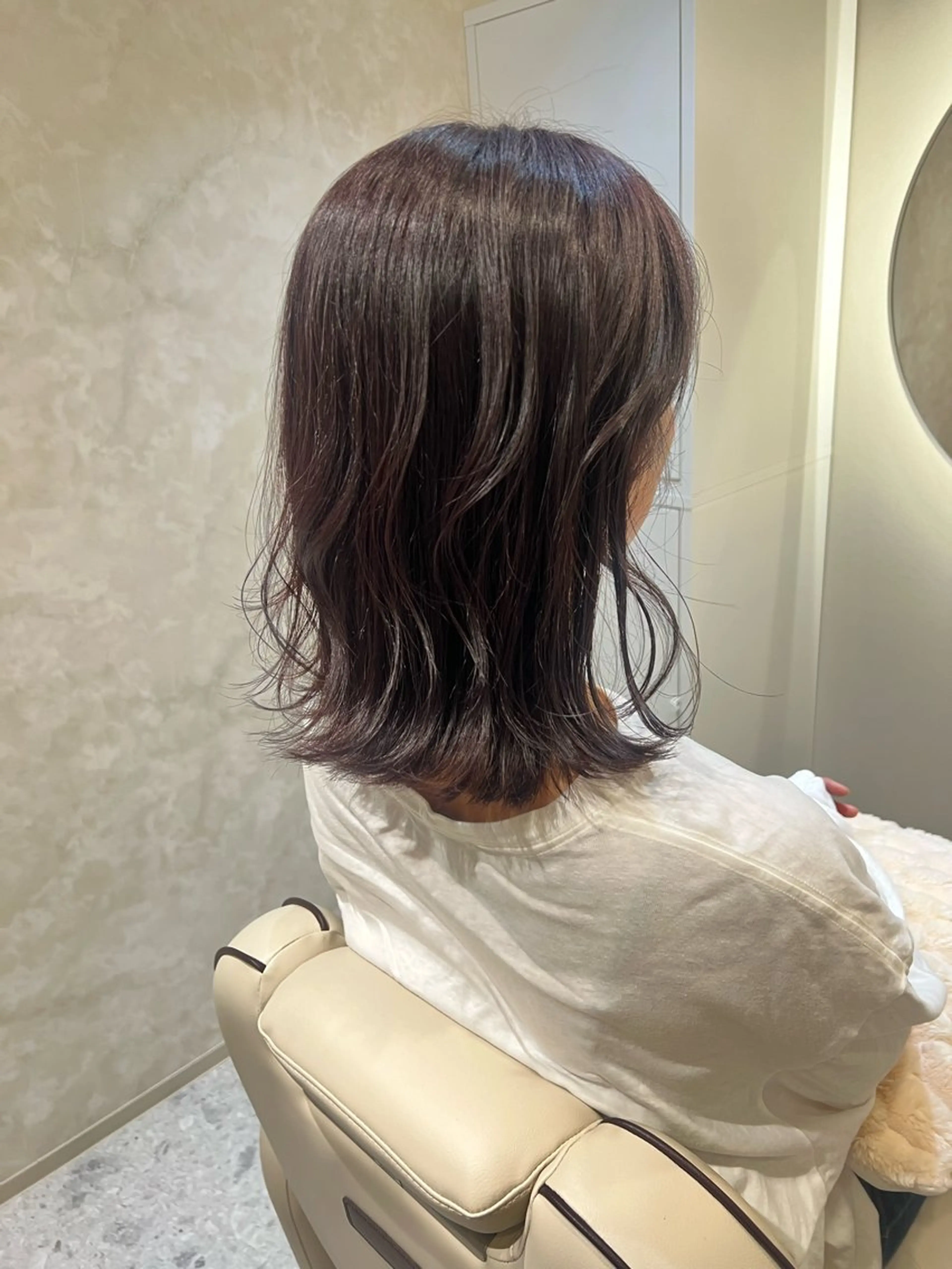 ミディアム カット ヘアカラー 🫧ツヤ髪個室美容室 安食茉莉🫧のヘアスタイル