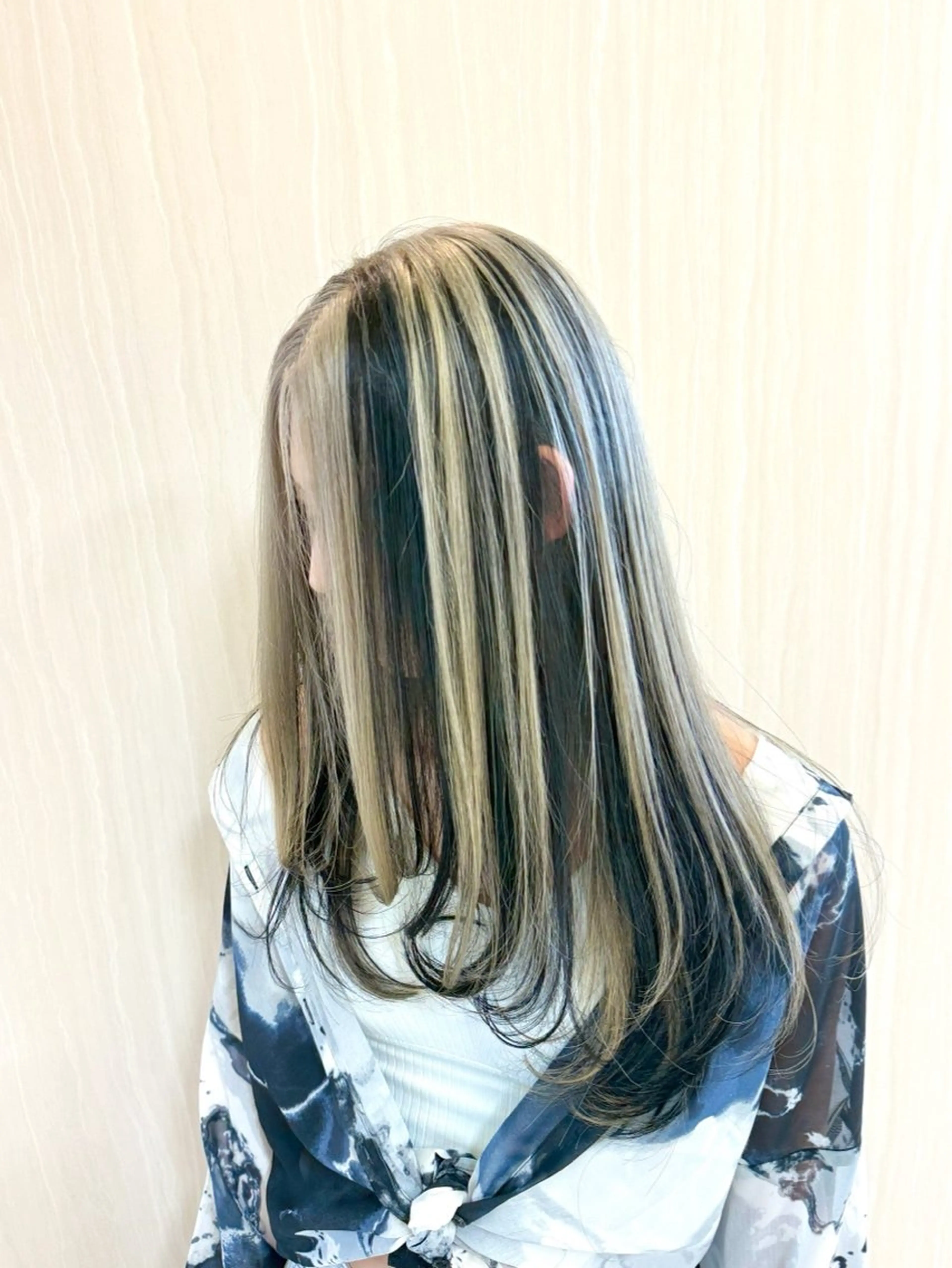 ロング カラー BENI鈎取 kanakoの眉毛・アイブロウイメージ