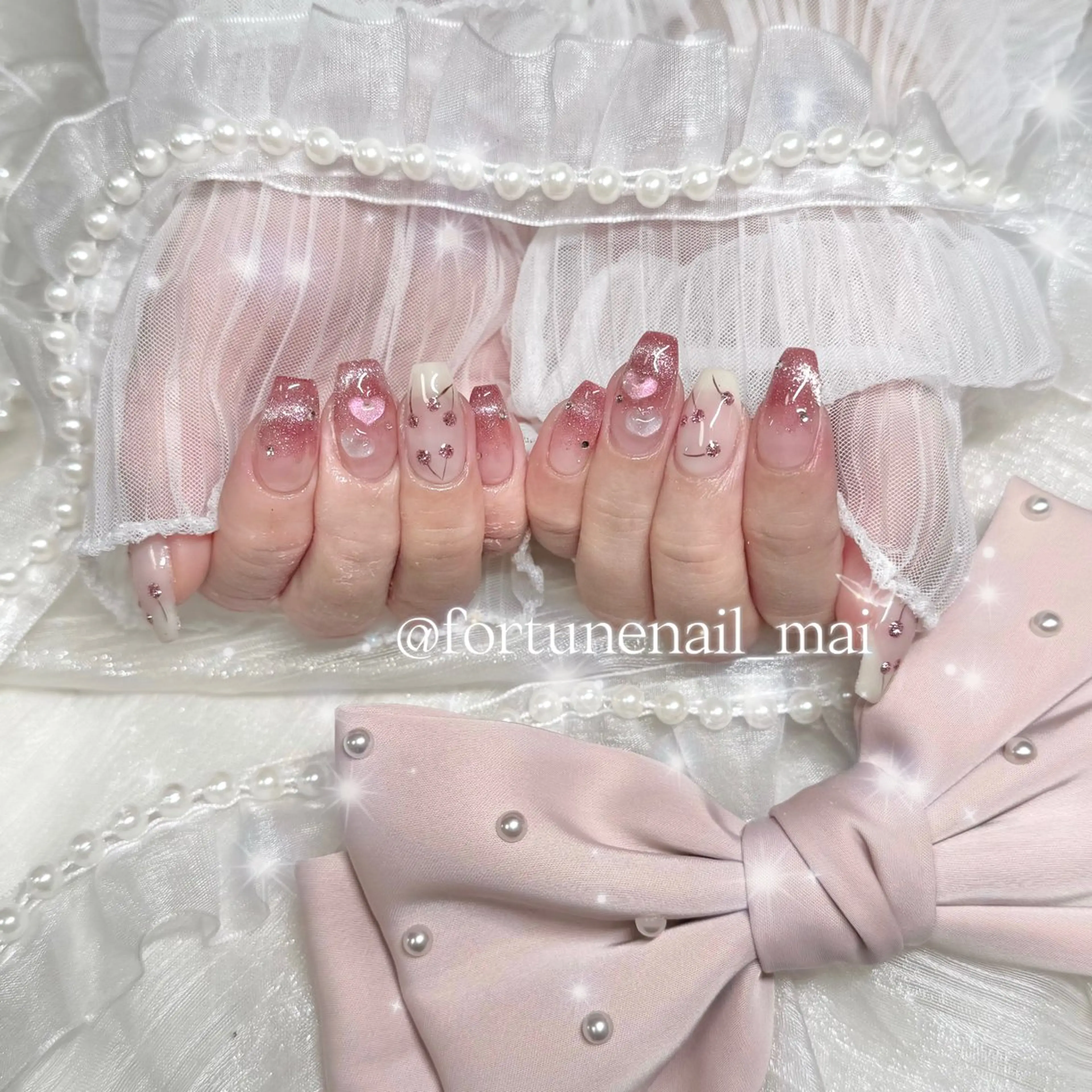 ネイル マグネットネイル フットネイル 🎀Mai 🎀✩.*のネイルデザイン