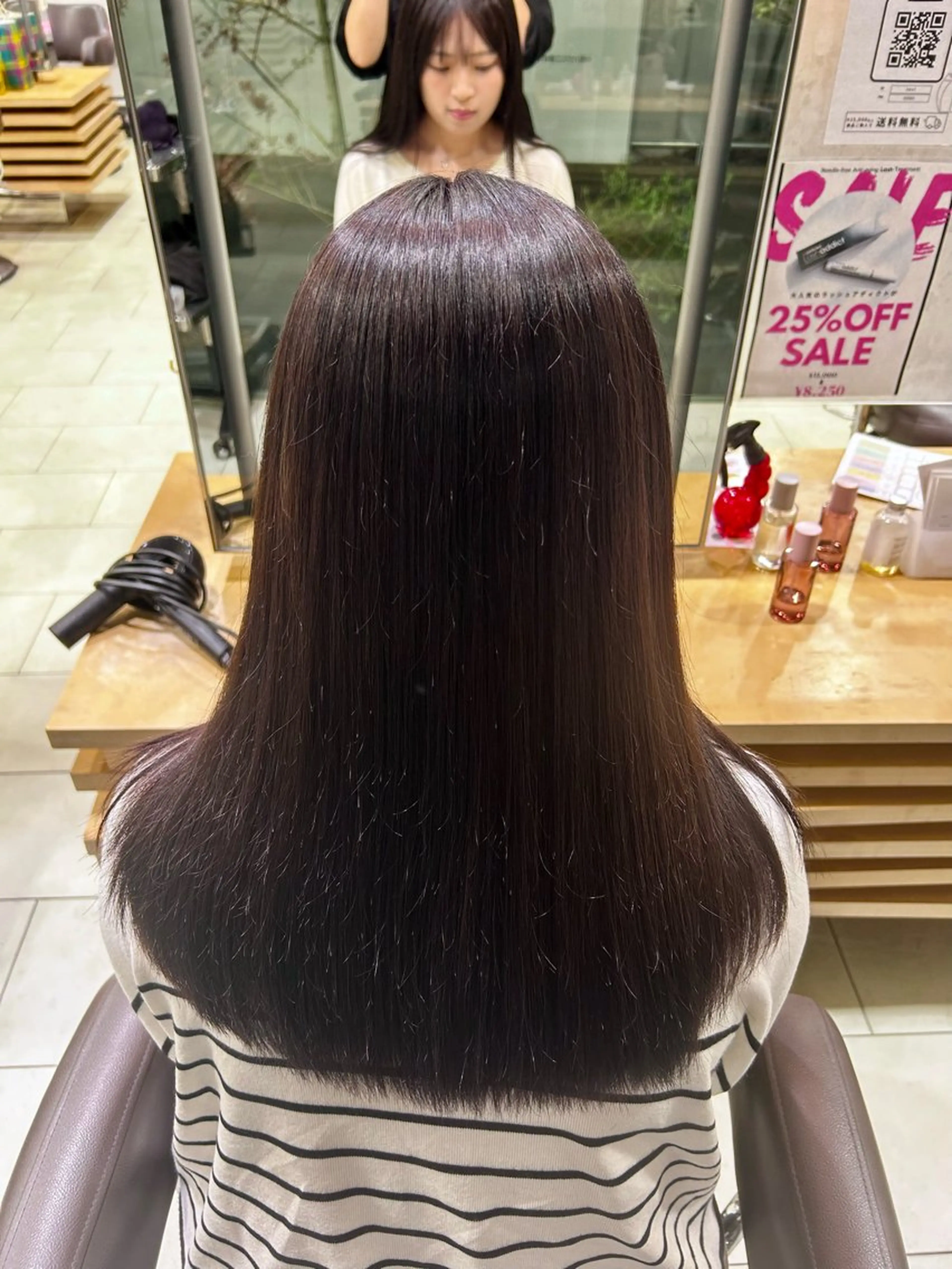 セミロング カラー ヘアカラー airi🌺カラー /特殊ヘア⛓️🖤のヘアスタイル