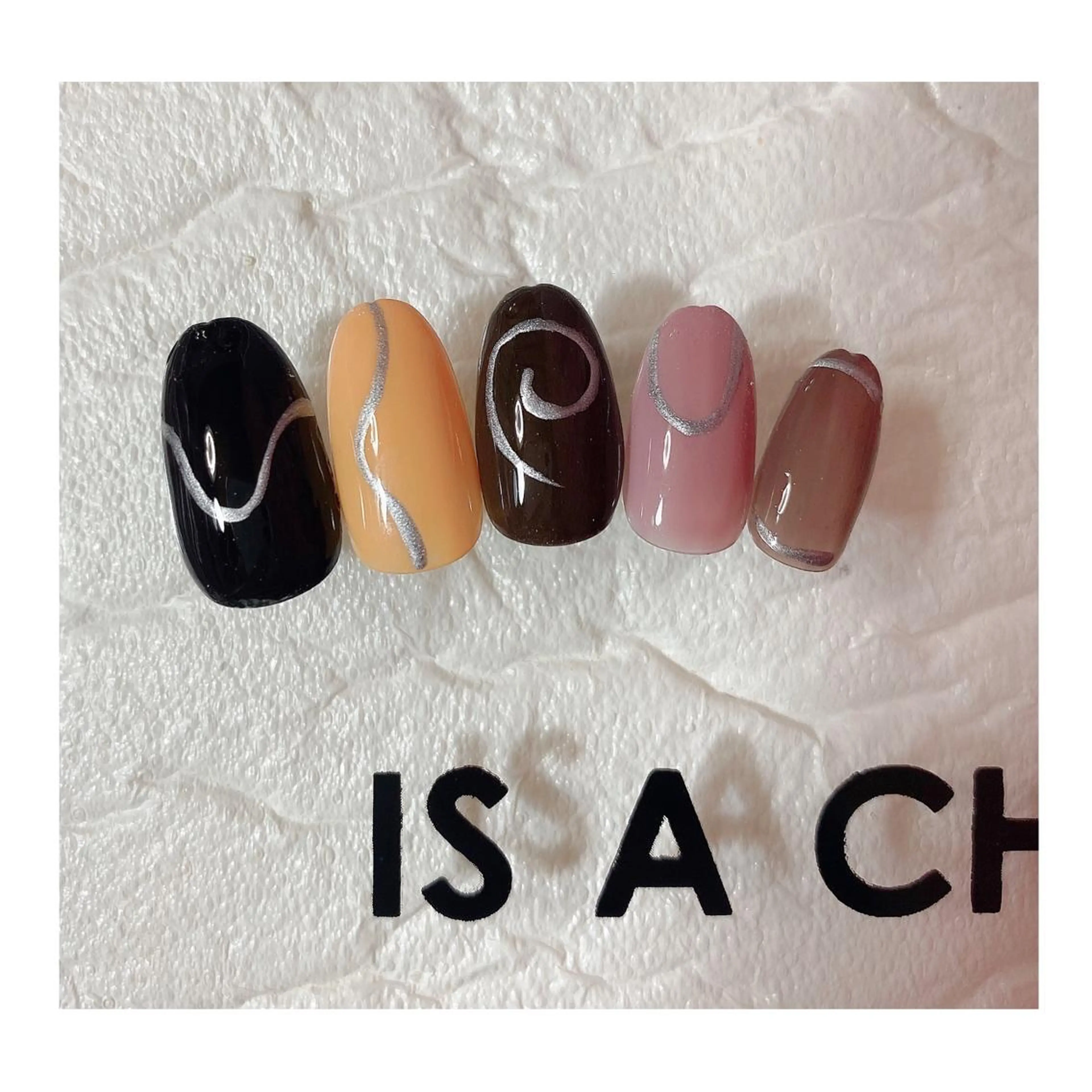 ミディアム ネイル 👑enen style👑のネイルデザイン