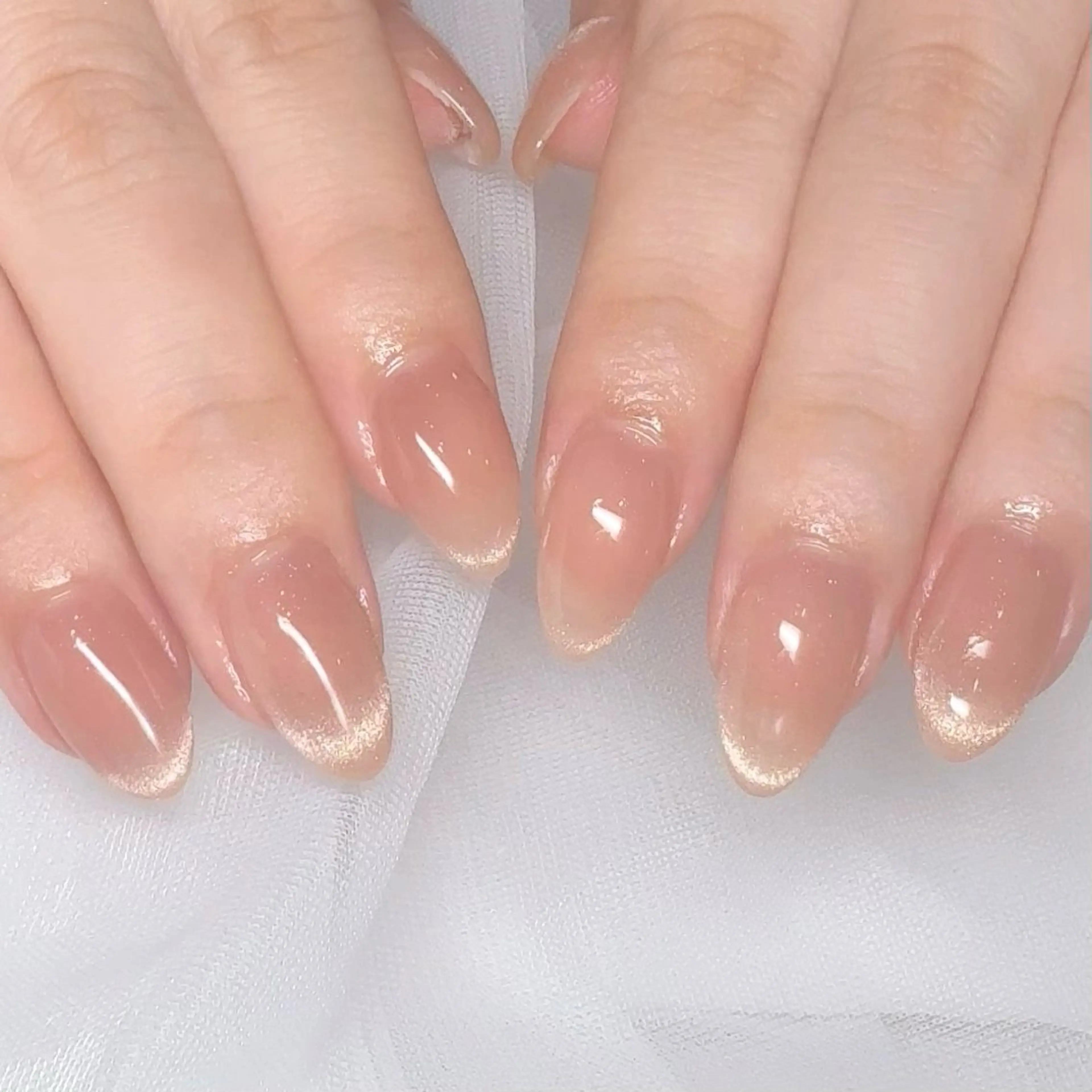 ネイル ジェルネイル キラキラネイル 韓国ネイル マグネットネイル ニュアンスネイル SAORI🎀 マグネット特化サロンのネイルデザイン