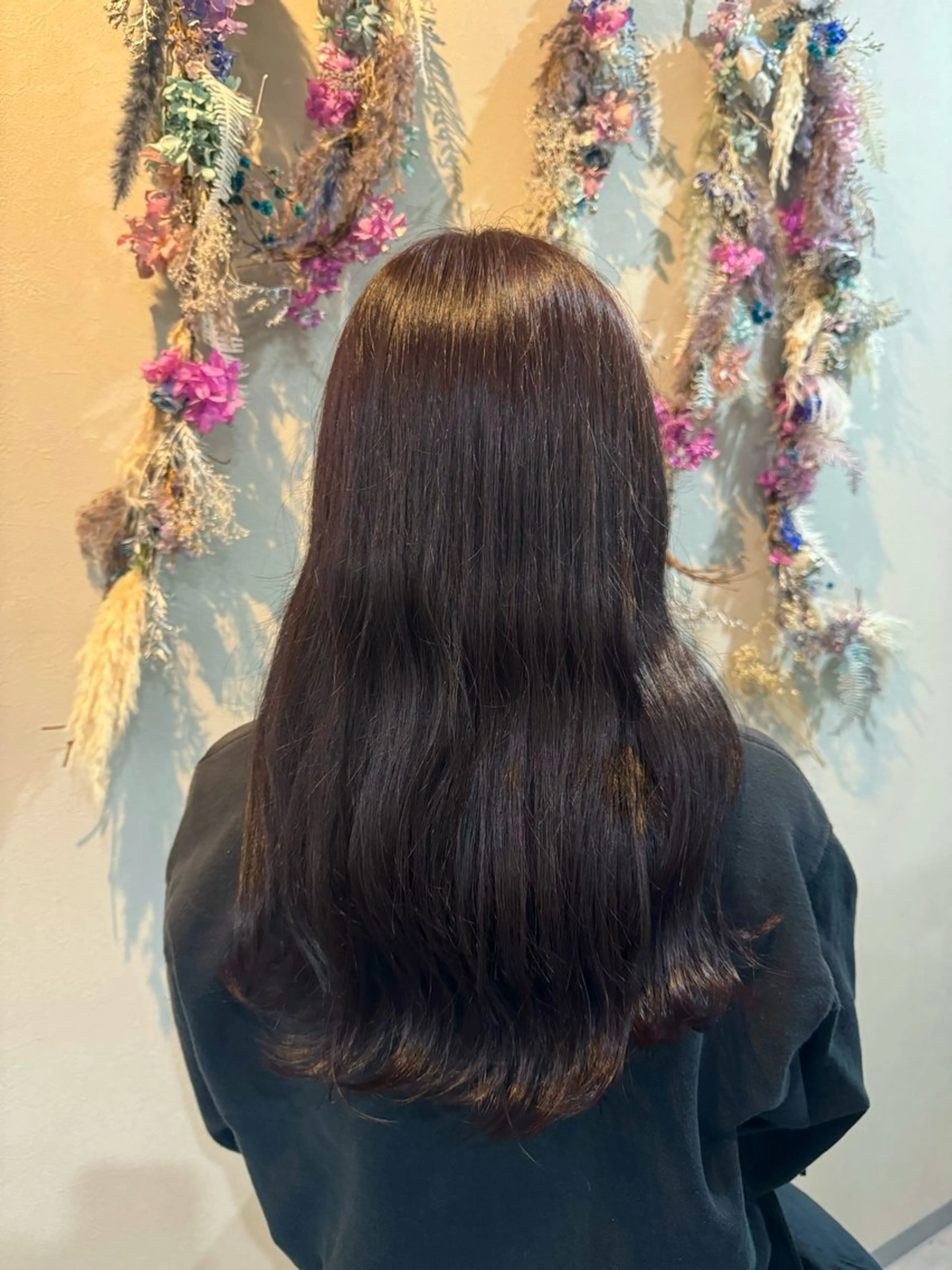 ロング カラー ブラウンカラー パープルカラー N-PLANTS 泉大津【yuua】のヘアスタイル