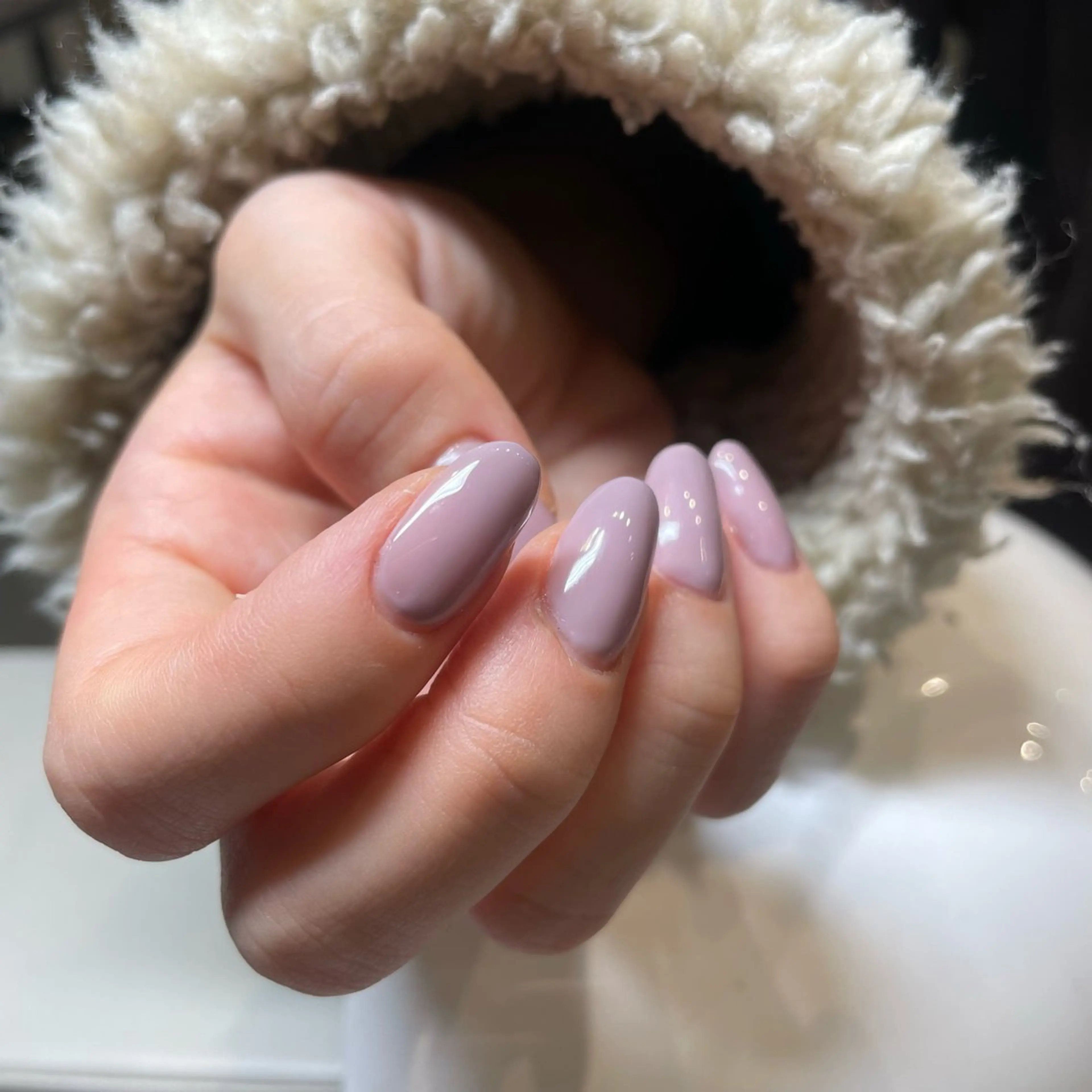 ネイル ワンカラーネイル パープル petit所属・Saaya🫧 _petitのネイルデザイン