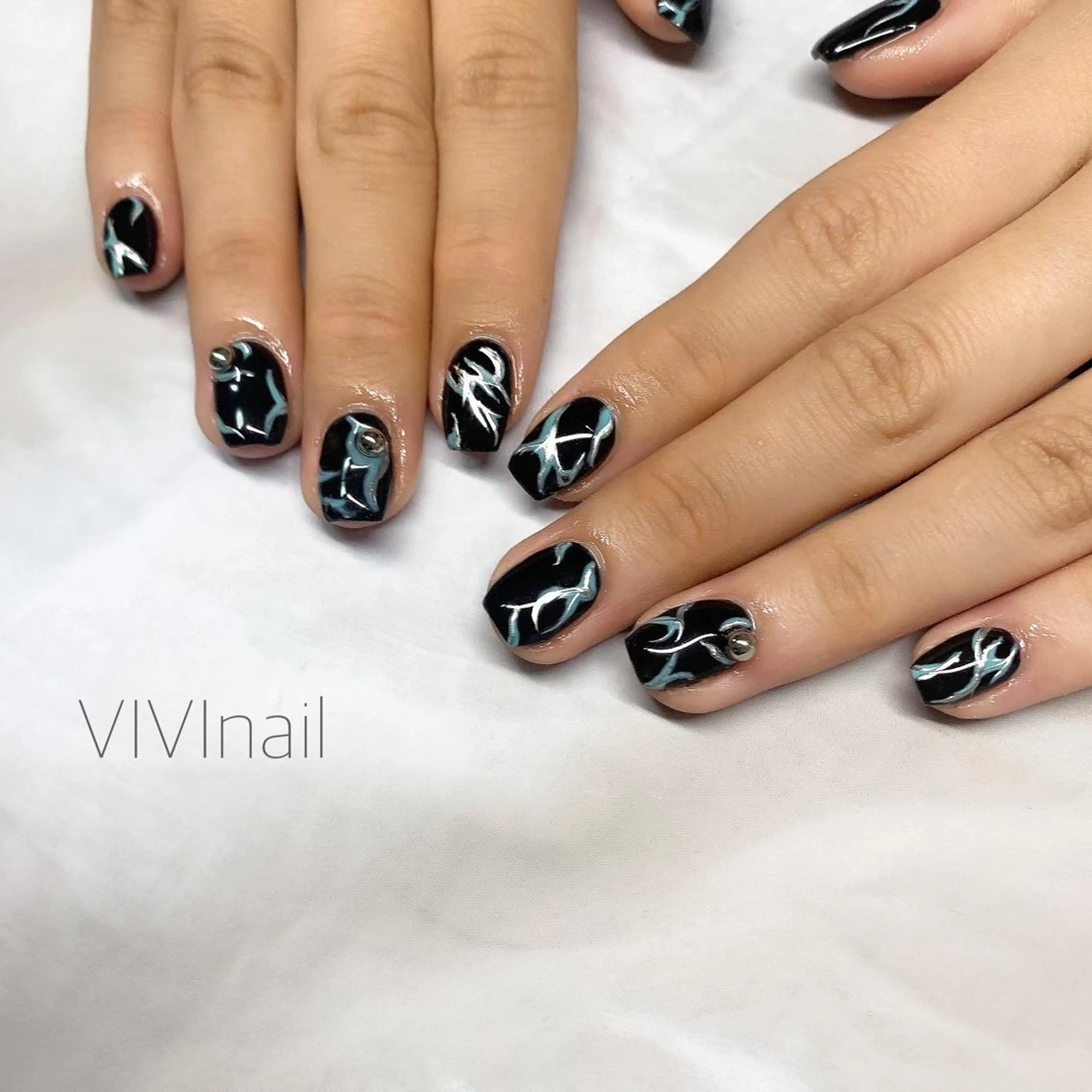 ネイル ハンドネイル vivi nailのネイルデザイン