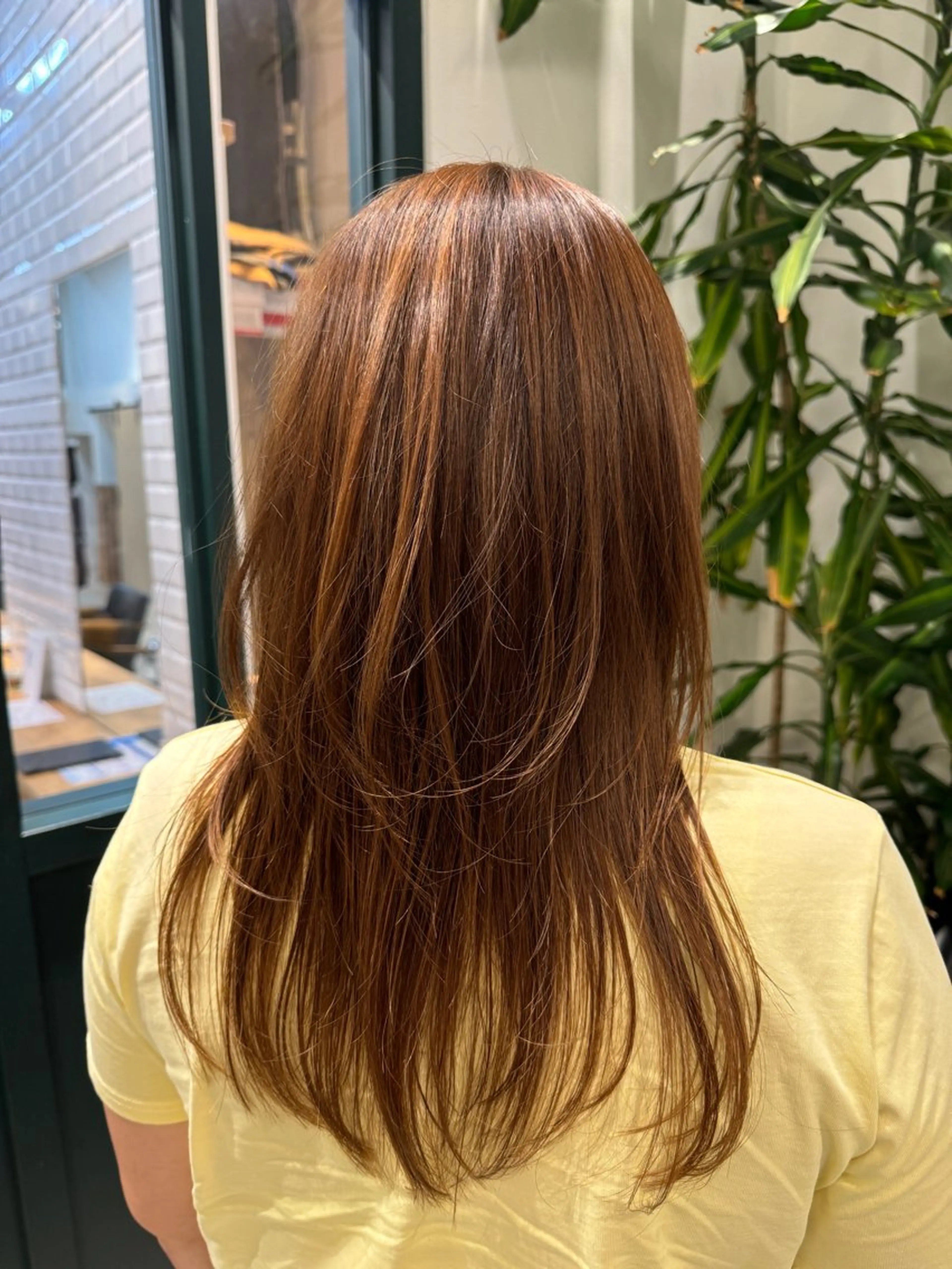 ロング レイヤーカット 黒岩 珠奈のヘアスタイル