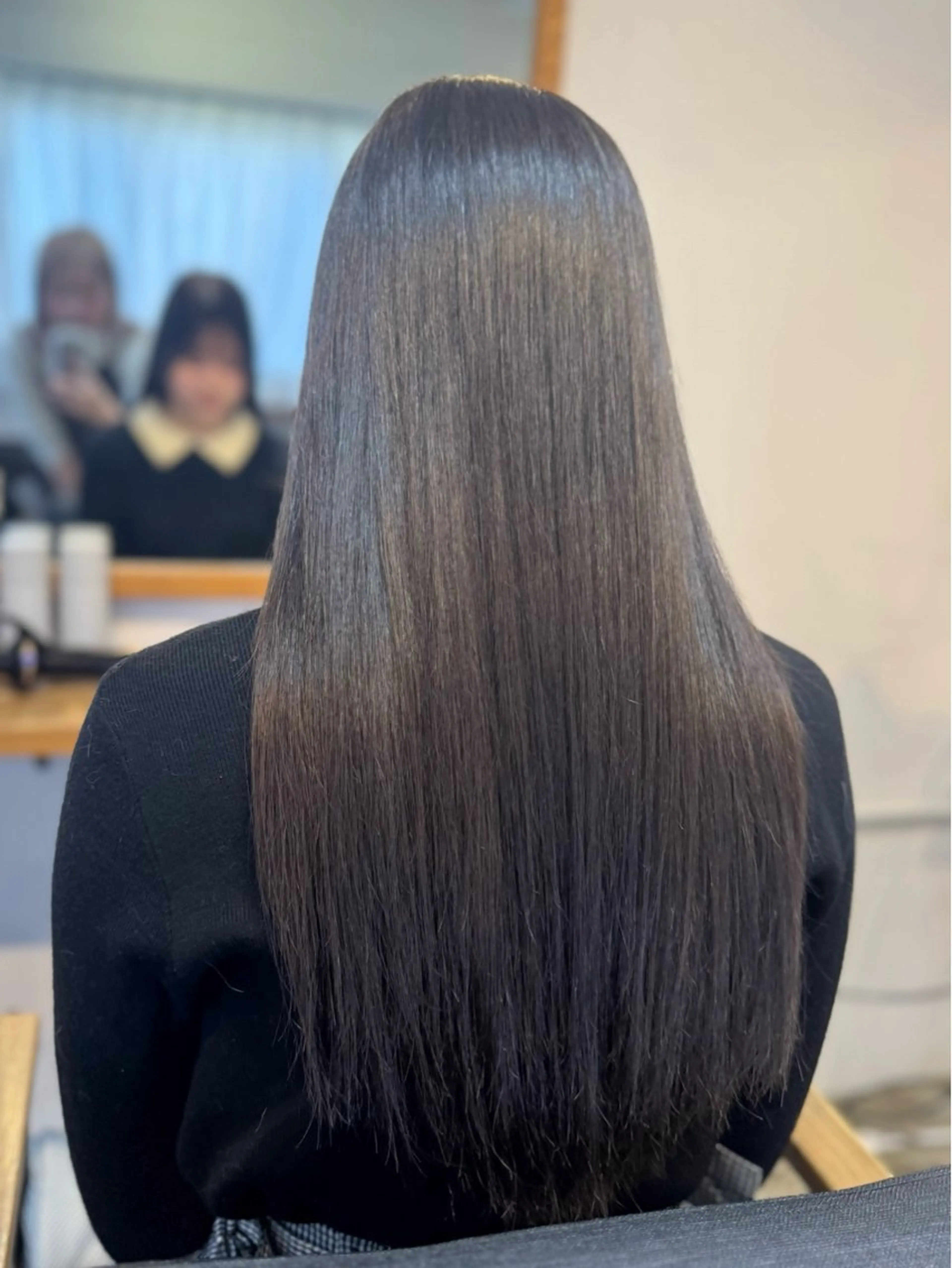 ロング 縮毛矯正 髪質改善ストレート Airi🪽🫧のヘアスタイル