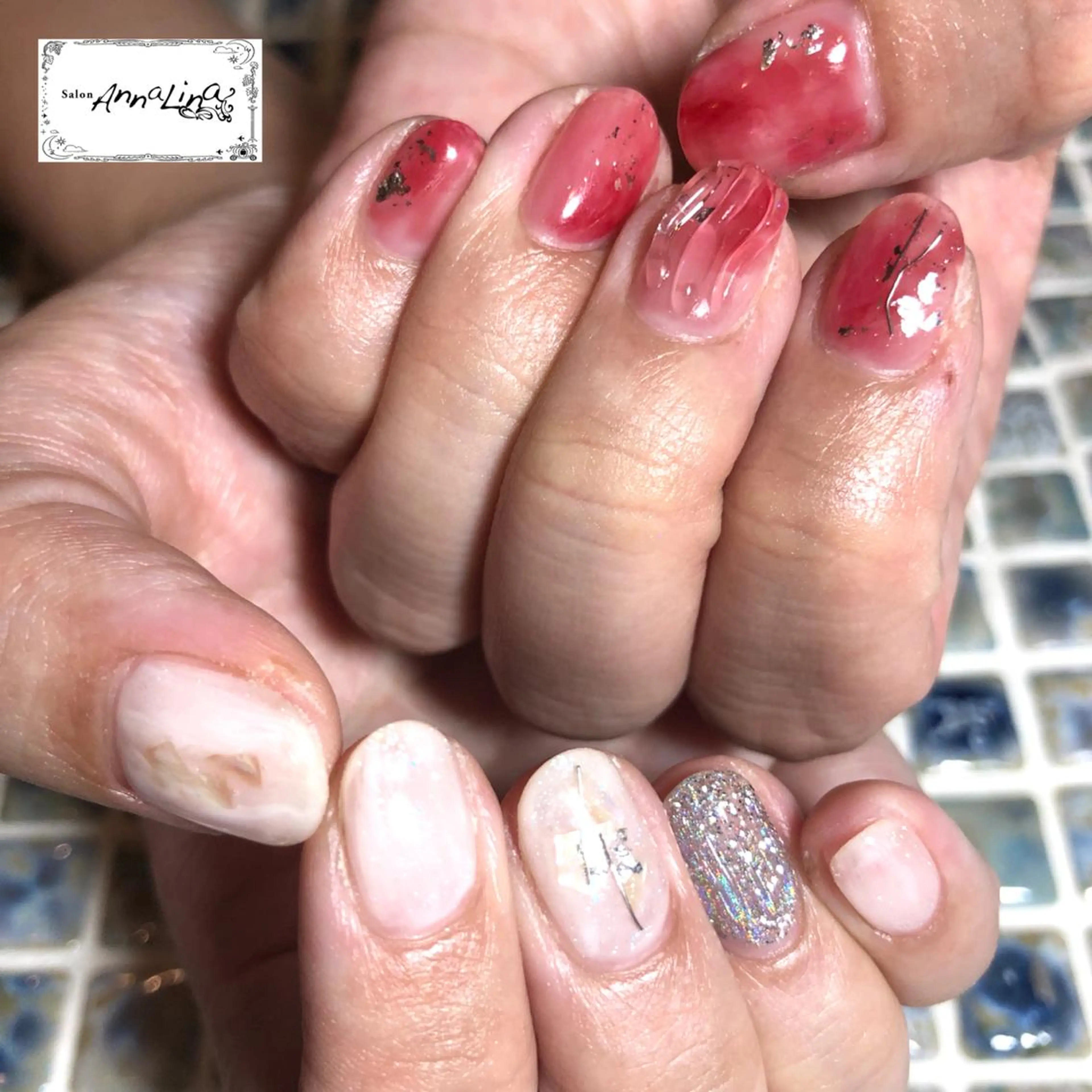 ネイル クリアネイル 赤色 アトリエ UNICOのネイルデザイン