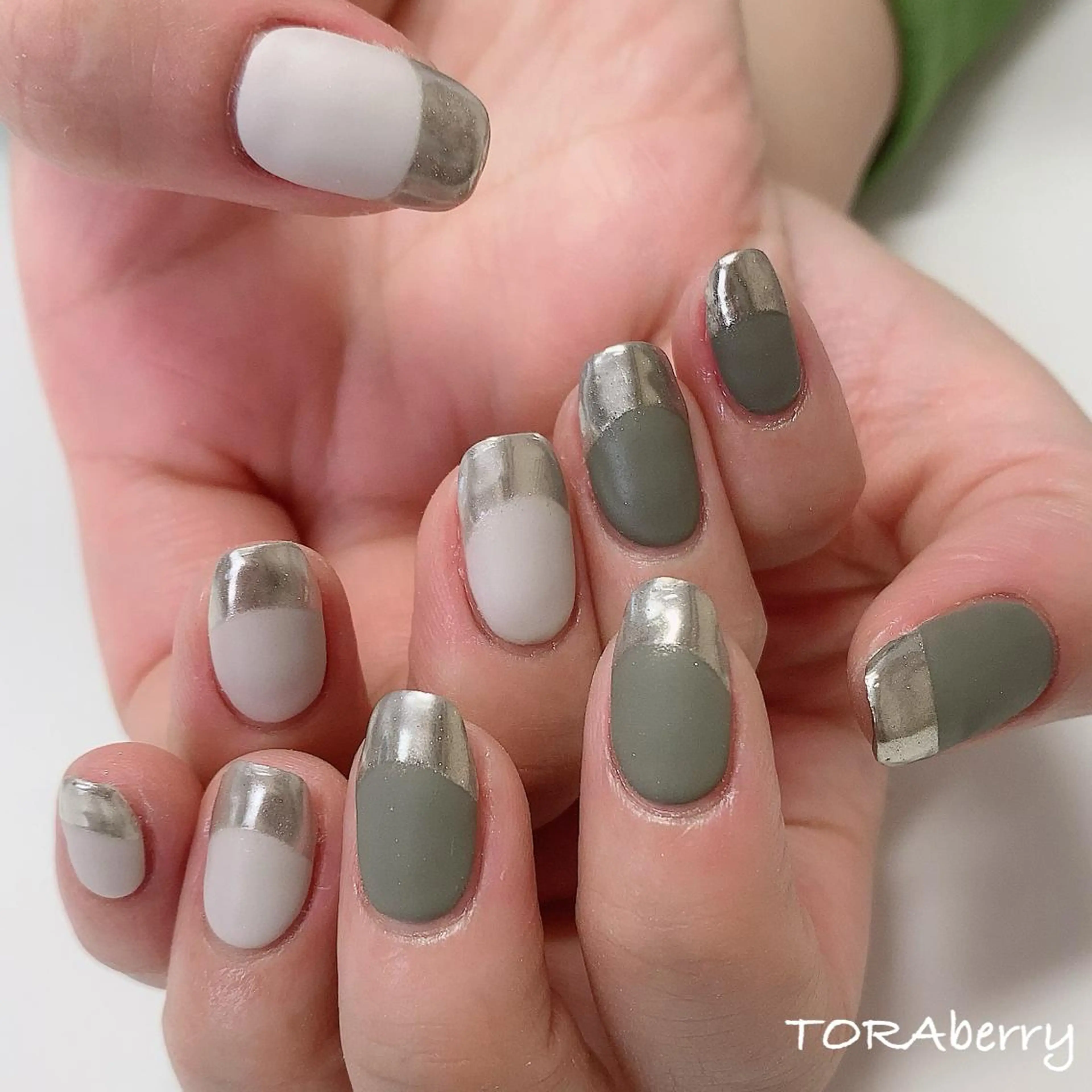 ネイル ネイリスト なつみのネイルデザイン