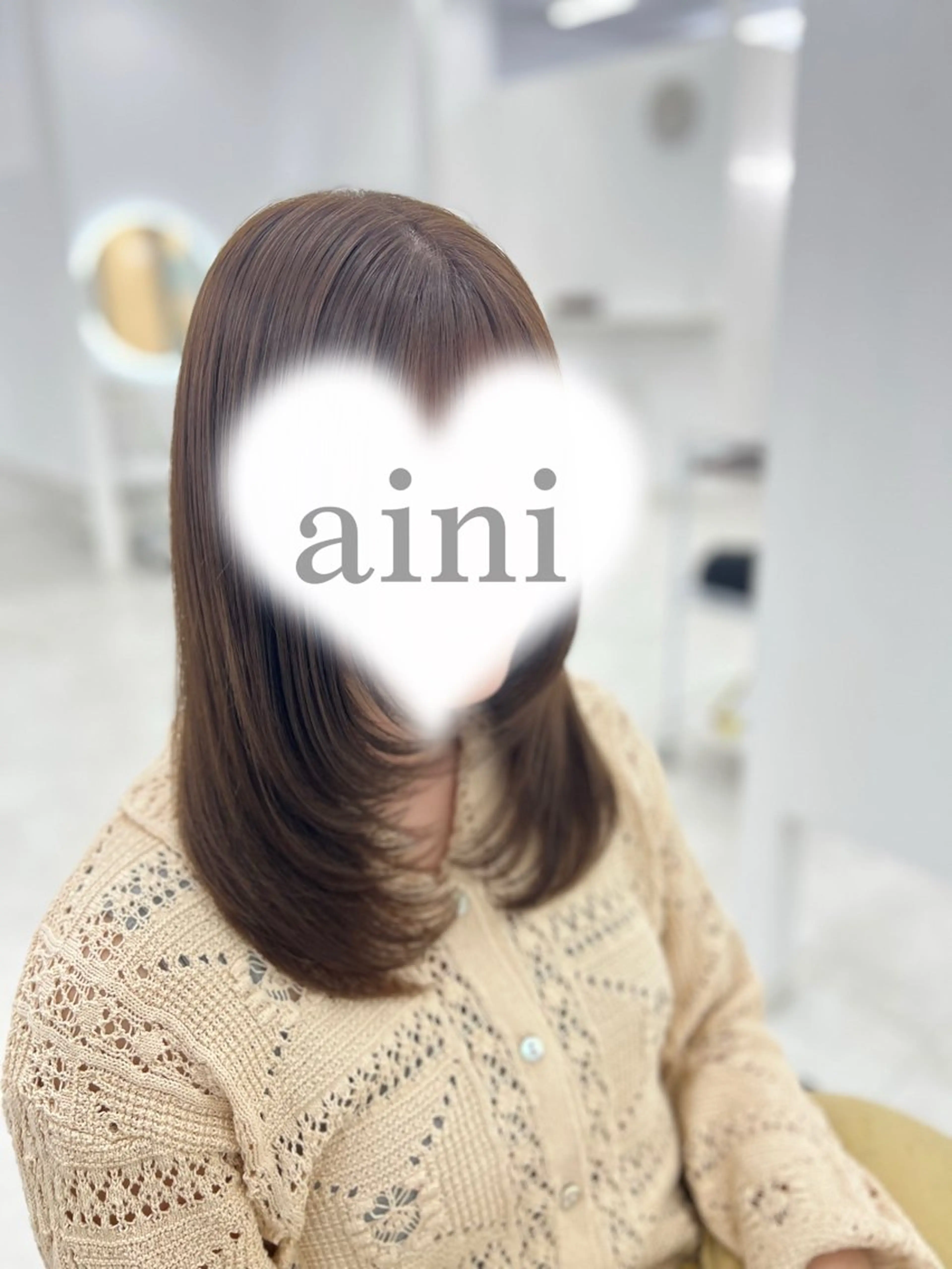 セミロング カラー カット ヘアカラー トリートメント 吉田 悠乃のヘアスタイル