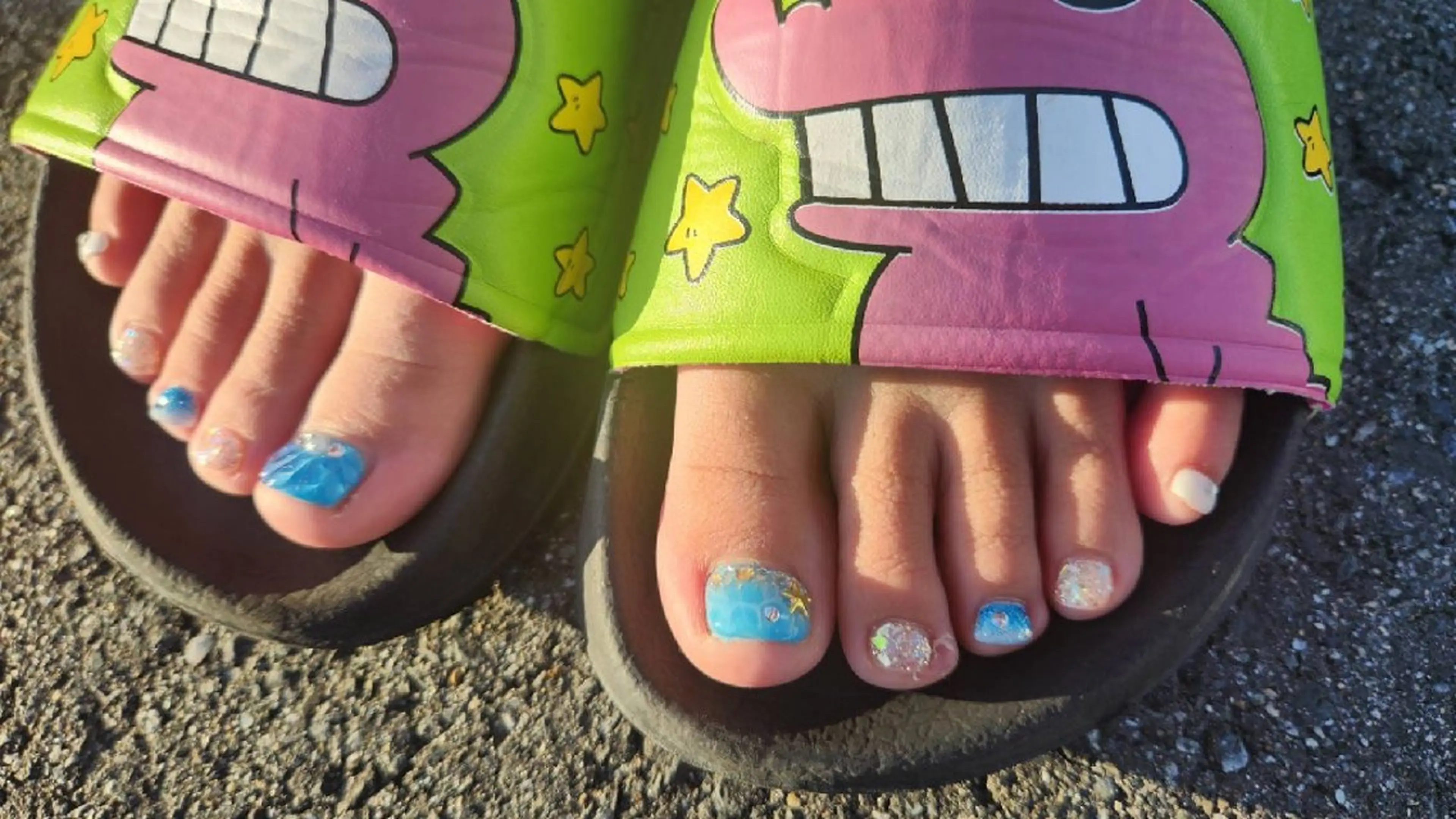 ネイル フットネイル T's nailのネイルデザイン