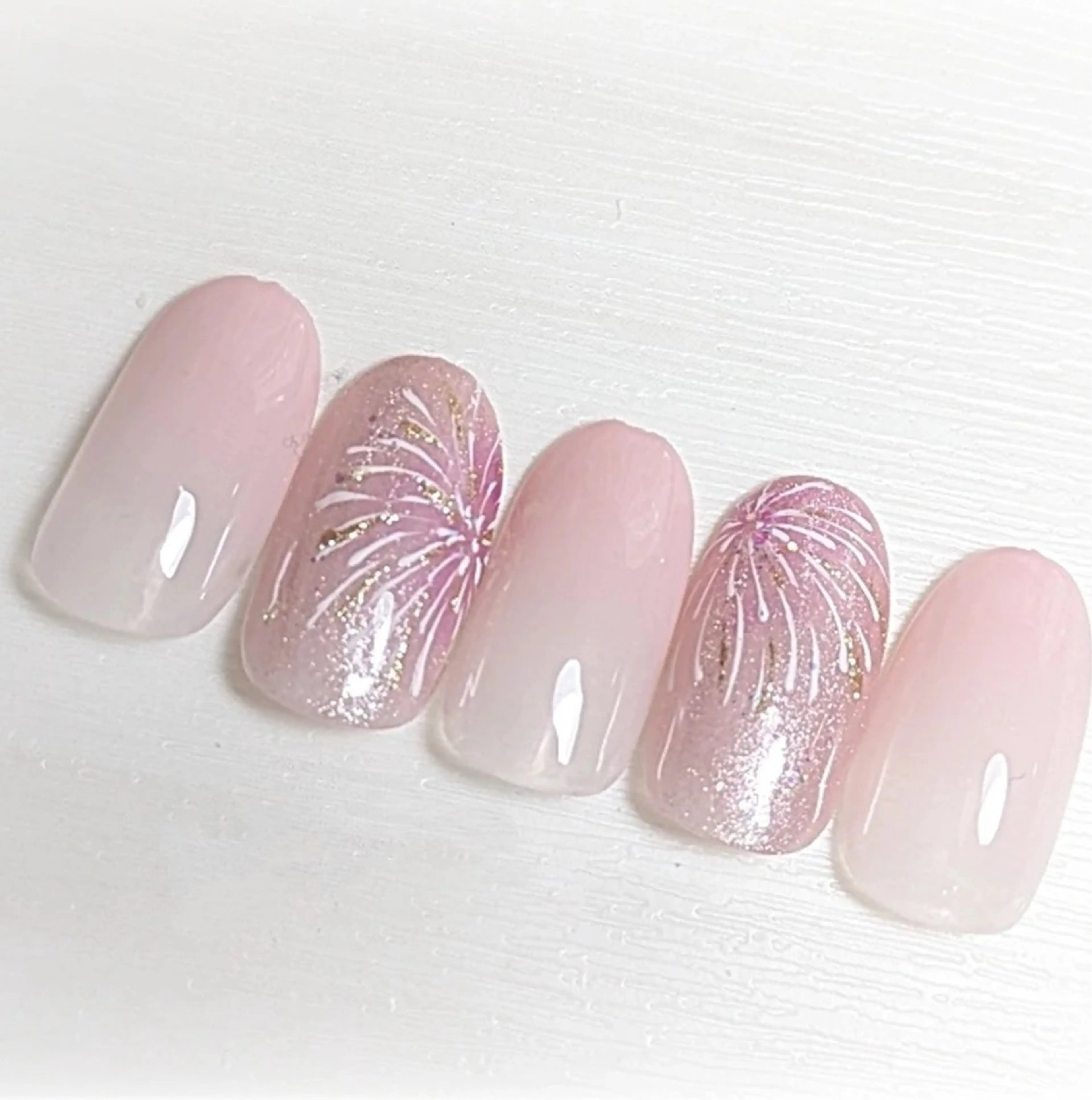 ネイル 🍒✨萌 萌✨🍒のネイルデザイン