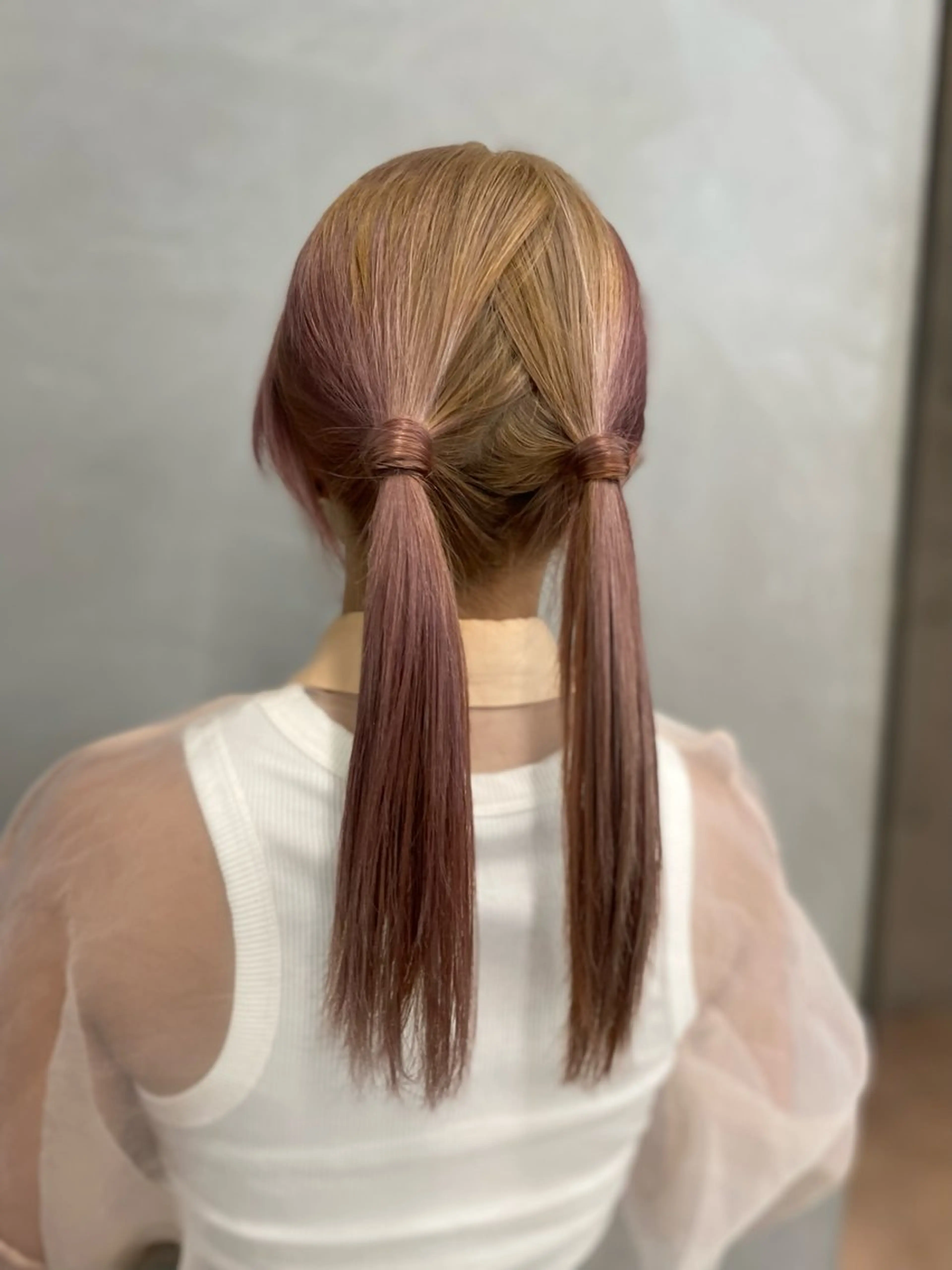 ミディアム カラー ヘアアレンジ ヘアセット mina 🌷のヘアスタイル