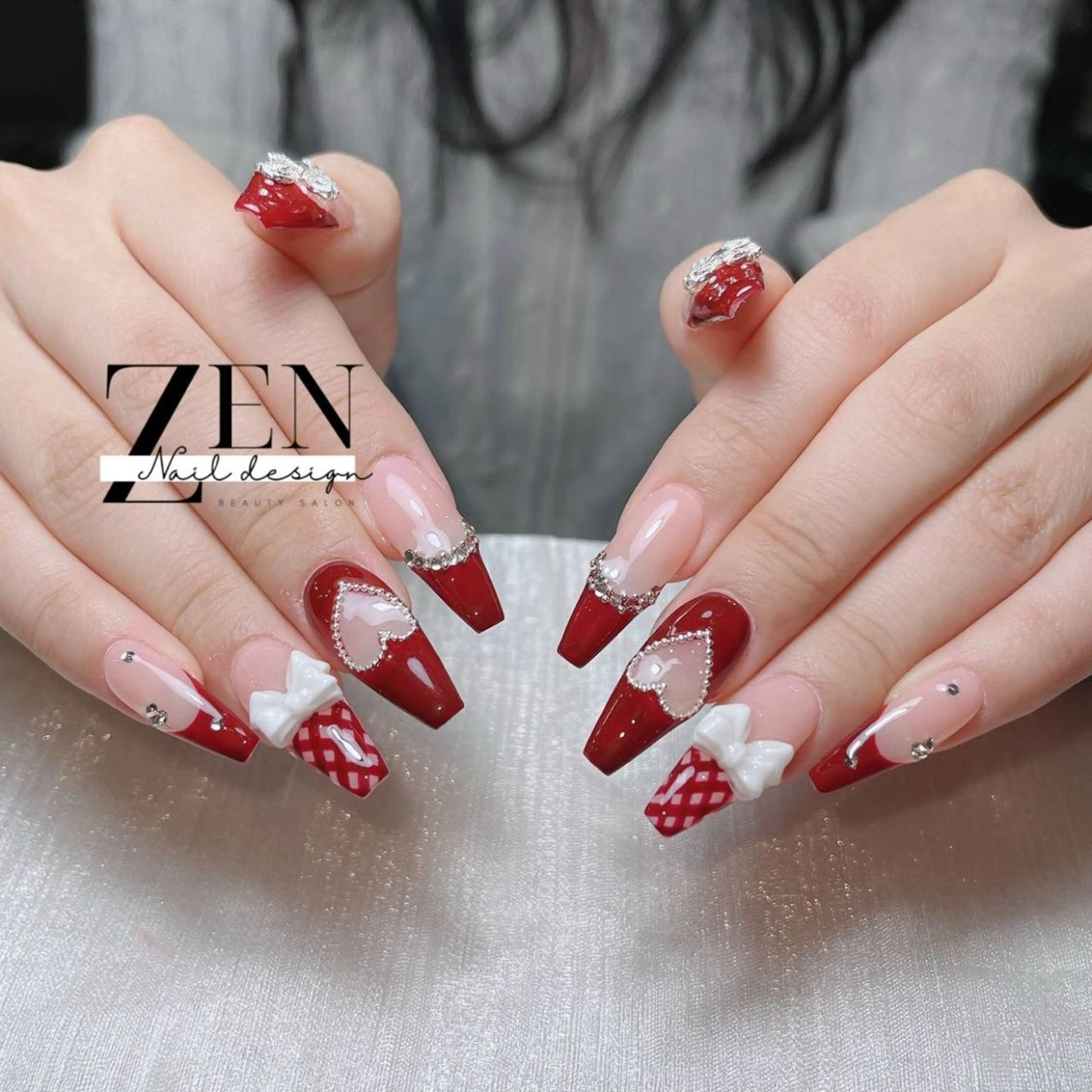 ネイル チークネイル フレンチネイル ジェルネイル 韓国ネイル マグネットネイル ハンドネイル Zen Nail Design 池袋のネイルデザイン