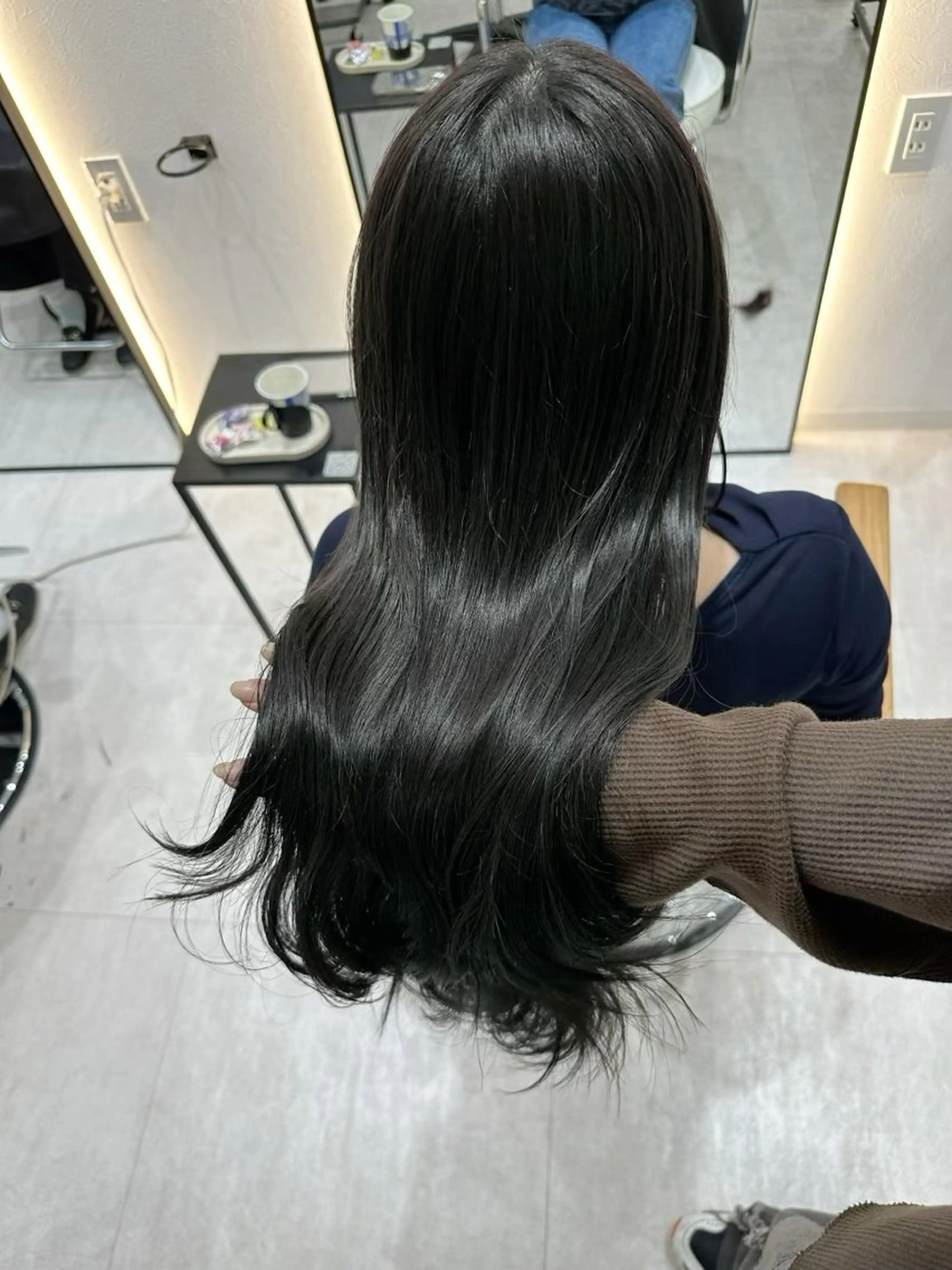 ロング カラー アッシュ ベージュカラー ブラウンカラー 透明感カラー グレージュ ヘアカラー 赤み消し/透明感 オリーブ/福田れんのヘアスタイル