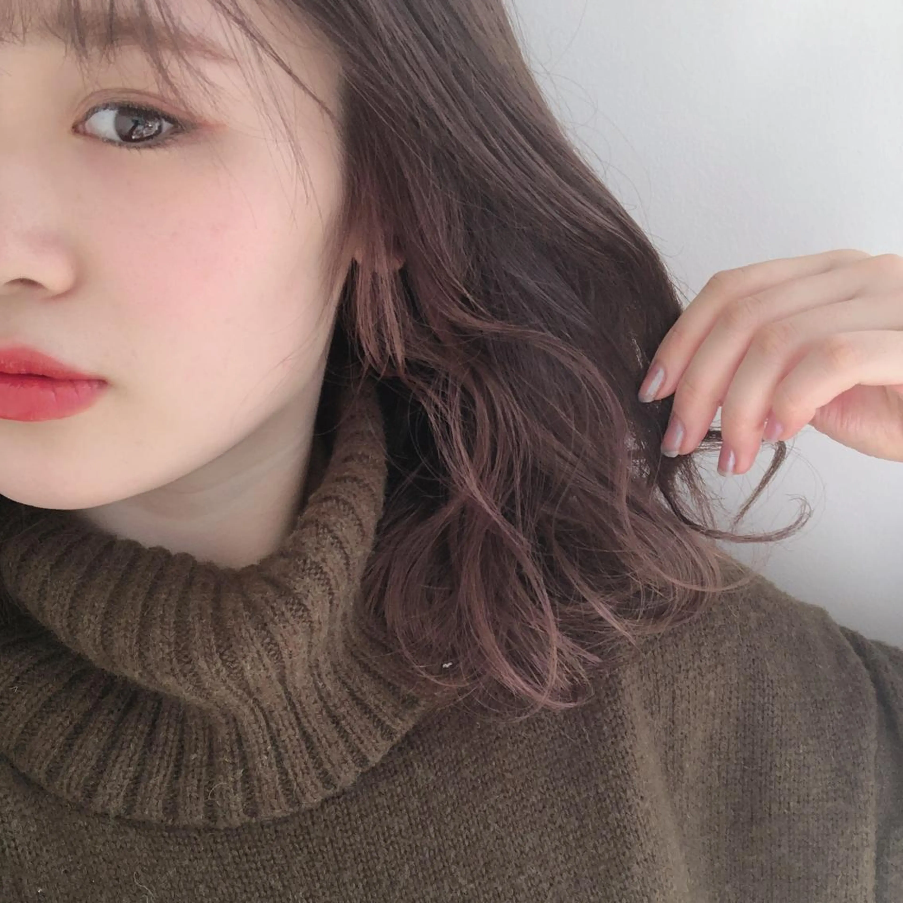 ミディアム カラー パーマ ヘアアレンジ ブリーチ イヤリングカラー ブリーチなしカラー 落合　眺 (オチアイ　ノゾミ)のヘアスタイル