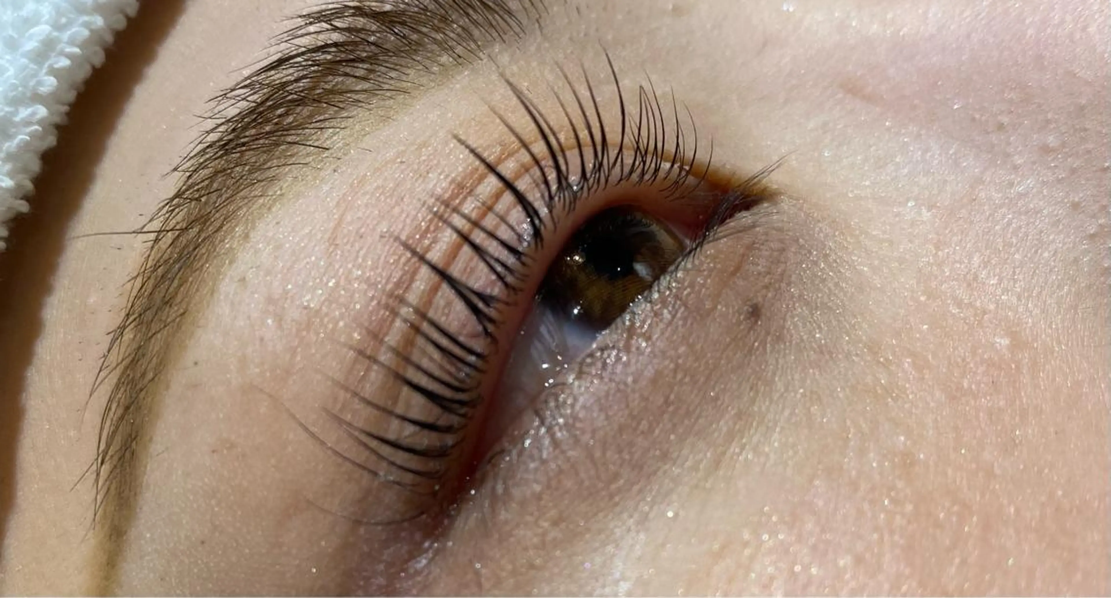 マツエク・マツパ パリジェンヌラッシュリフト 田上 (たのうえ)のヘアスタイル