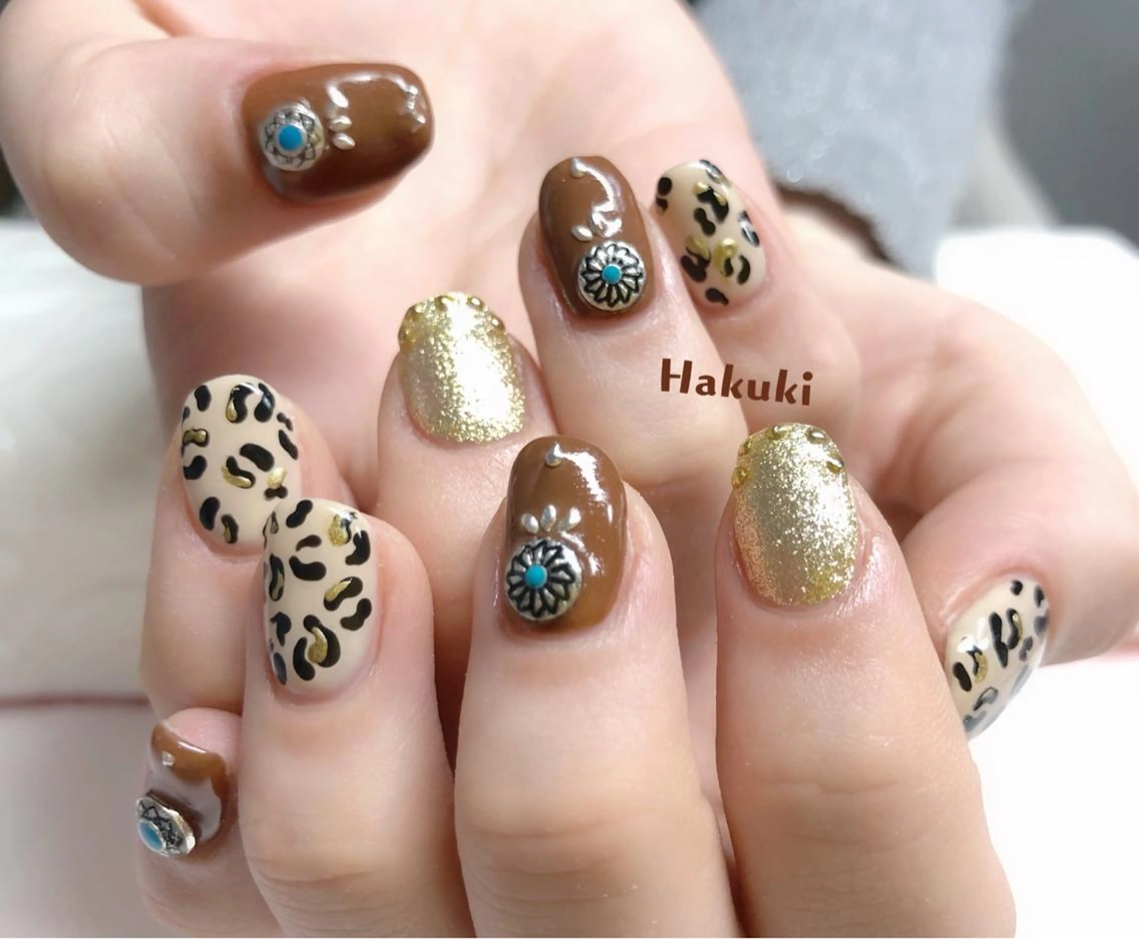ネイル ハク キのネイルデザイン